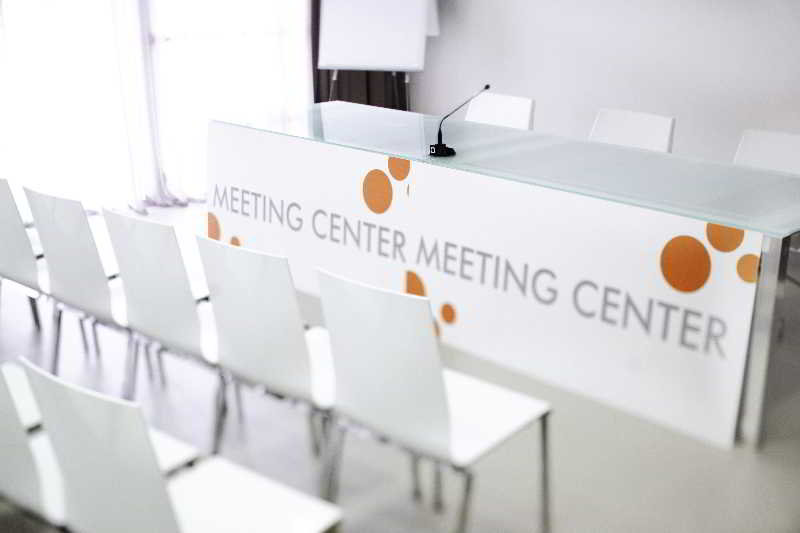 Yes Hotel Touring - attēls