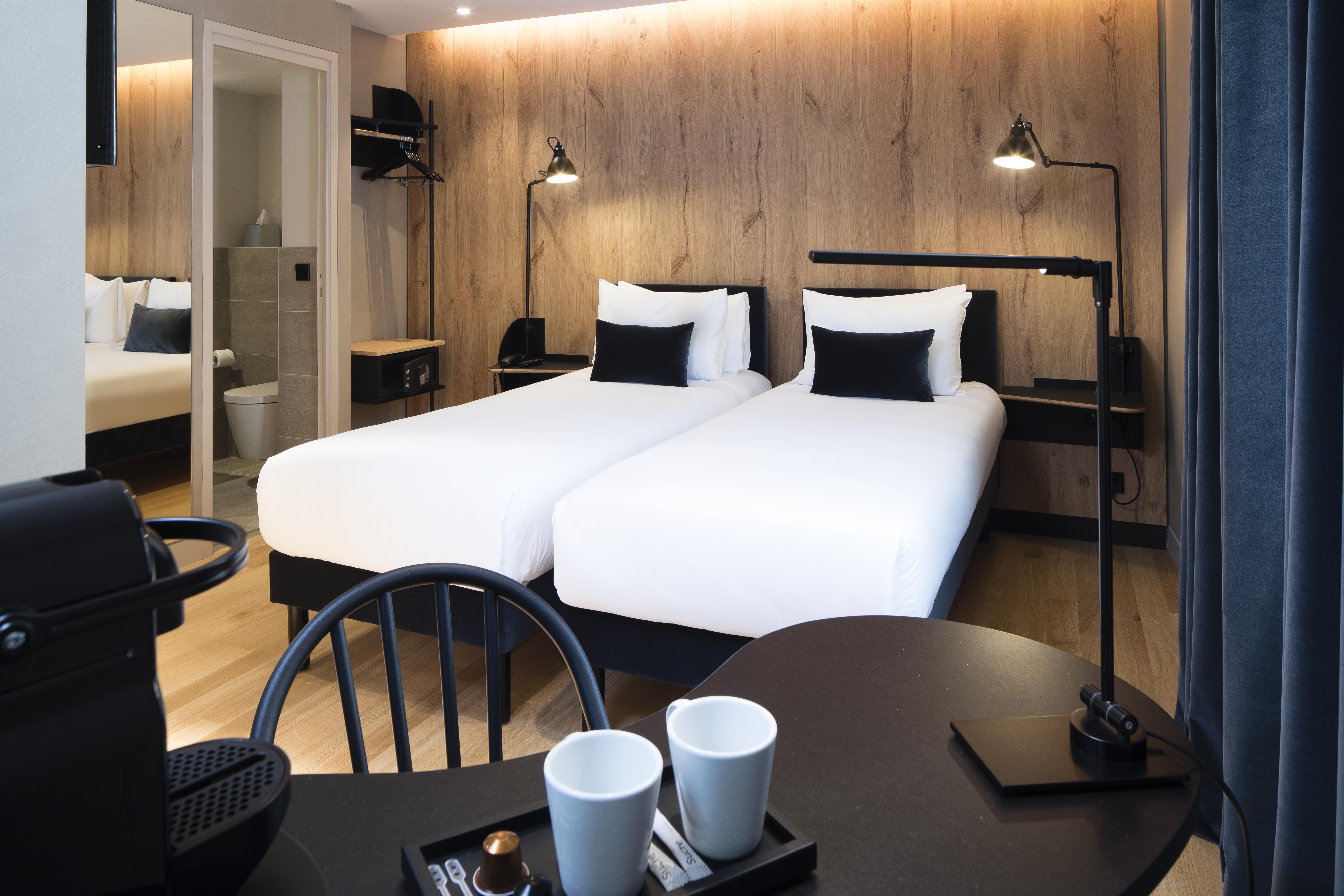 Twin room