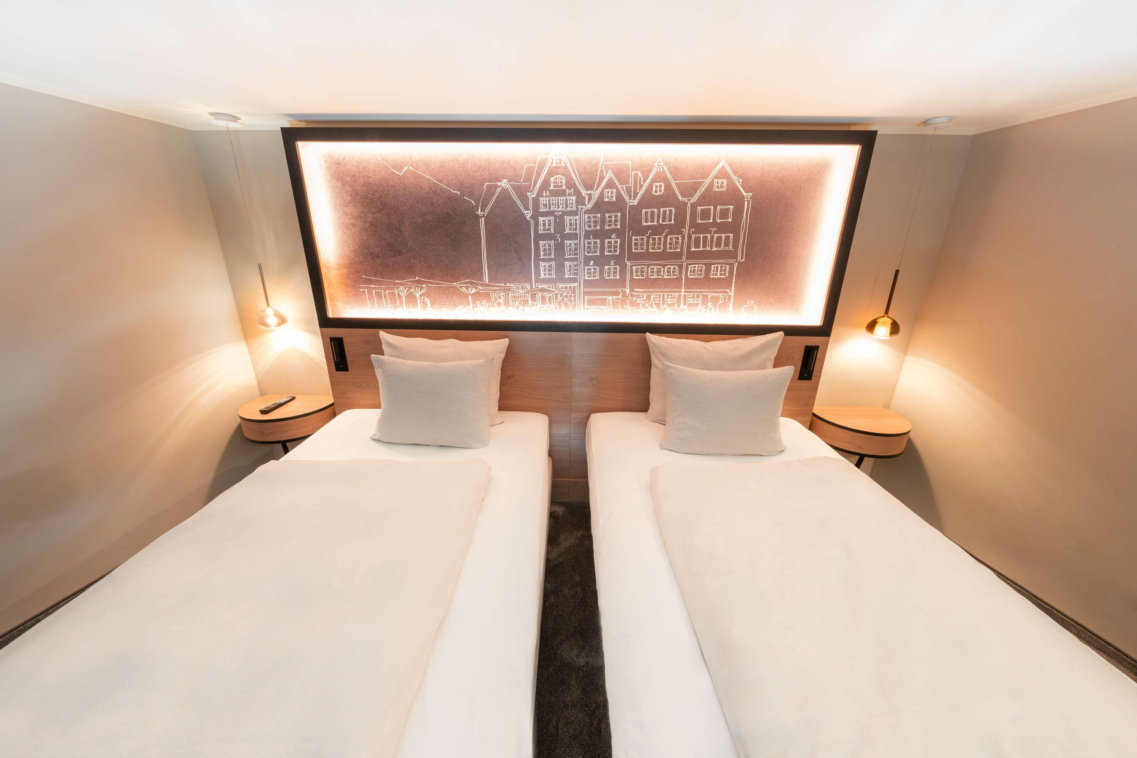Wasserturm Hotel Cologne, Curio Collection by Hilton by null