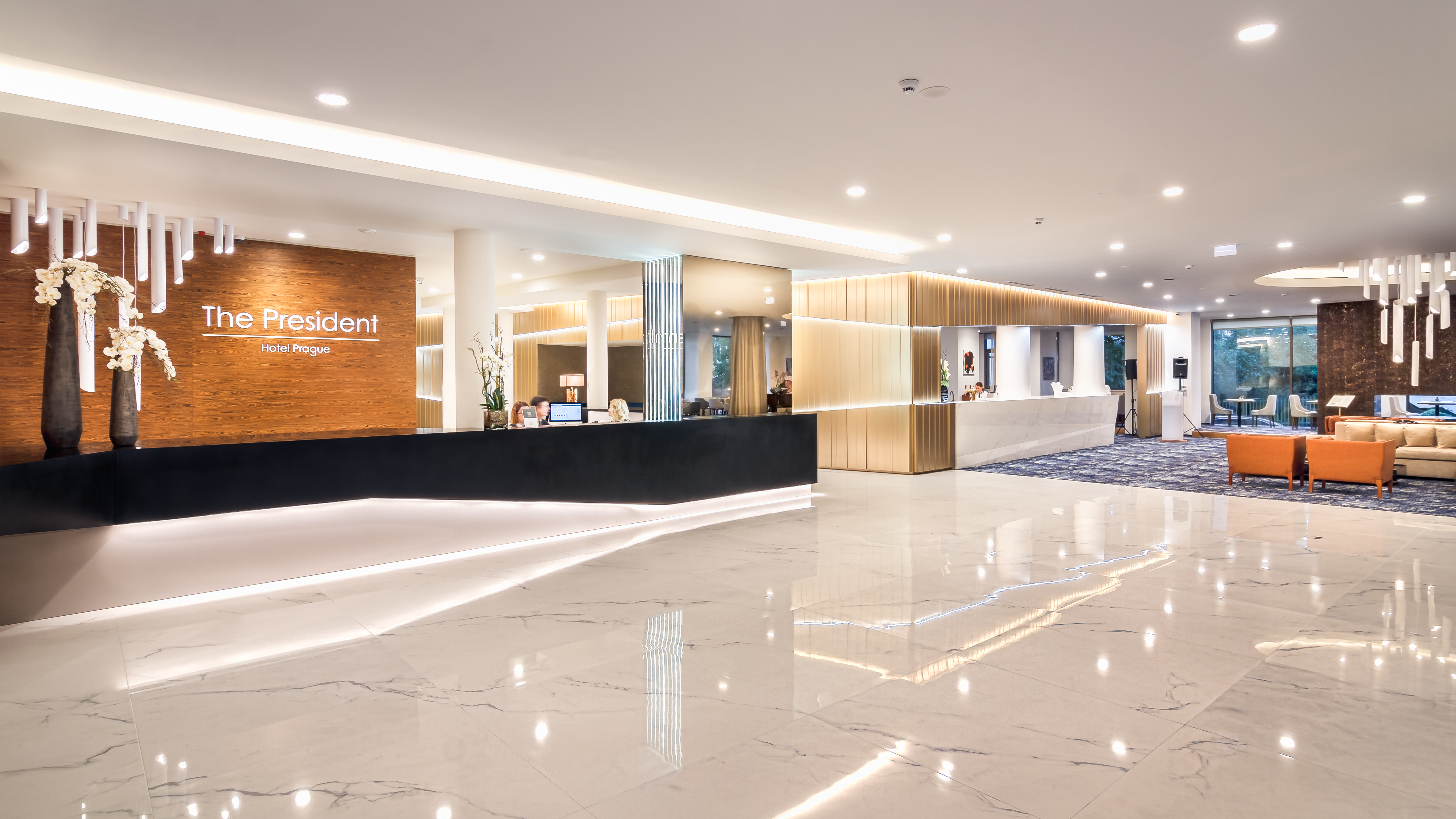 The President - photo