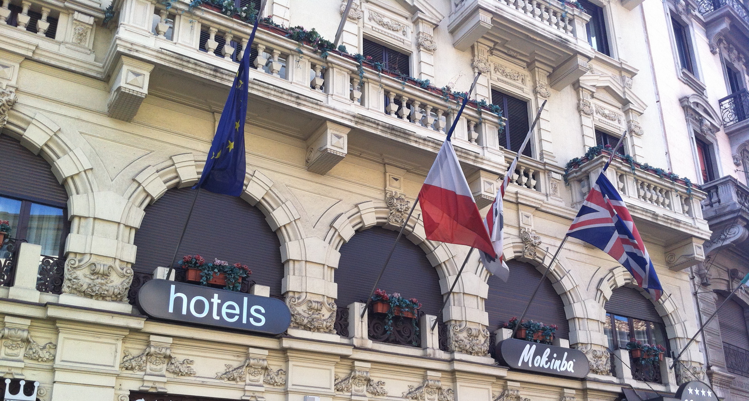 King - Mokinba Hotels - photo