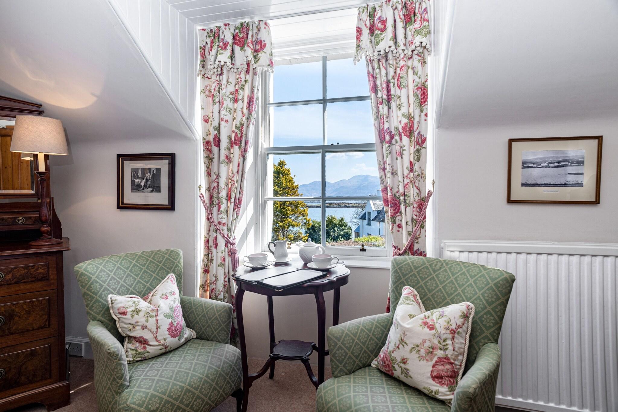 Eilean Iarmain Hotel by null