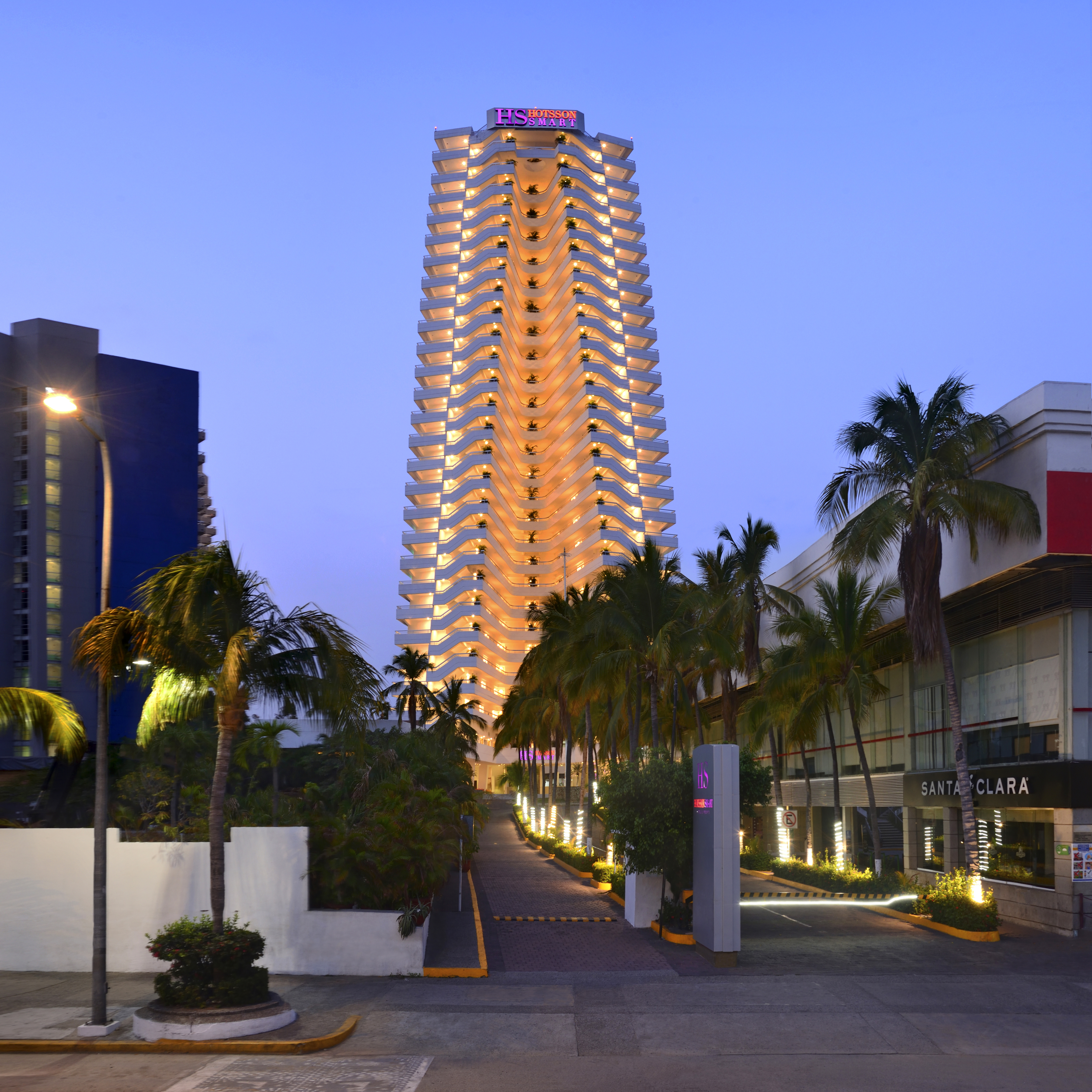 HS HOTSSON Hotel Acapulco