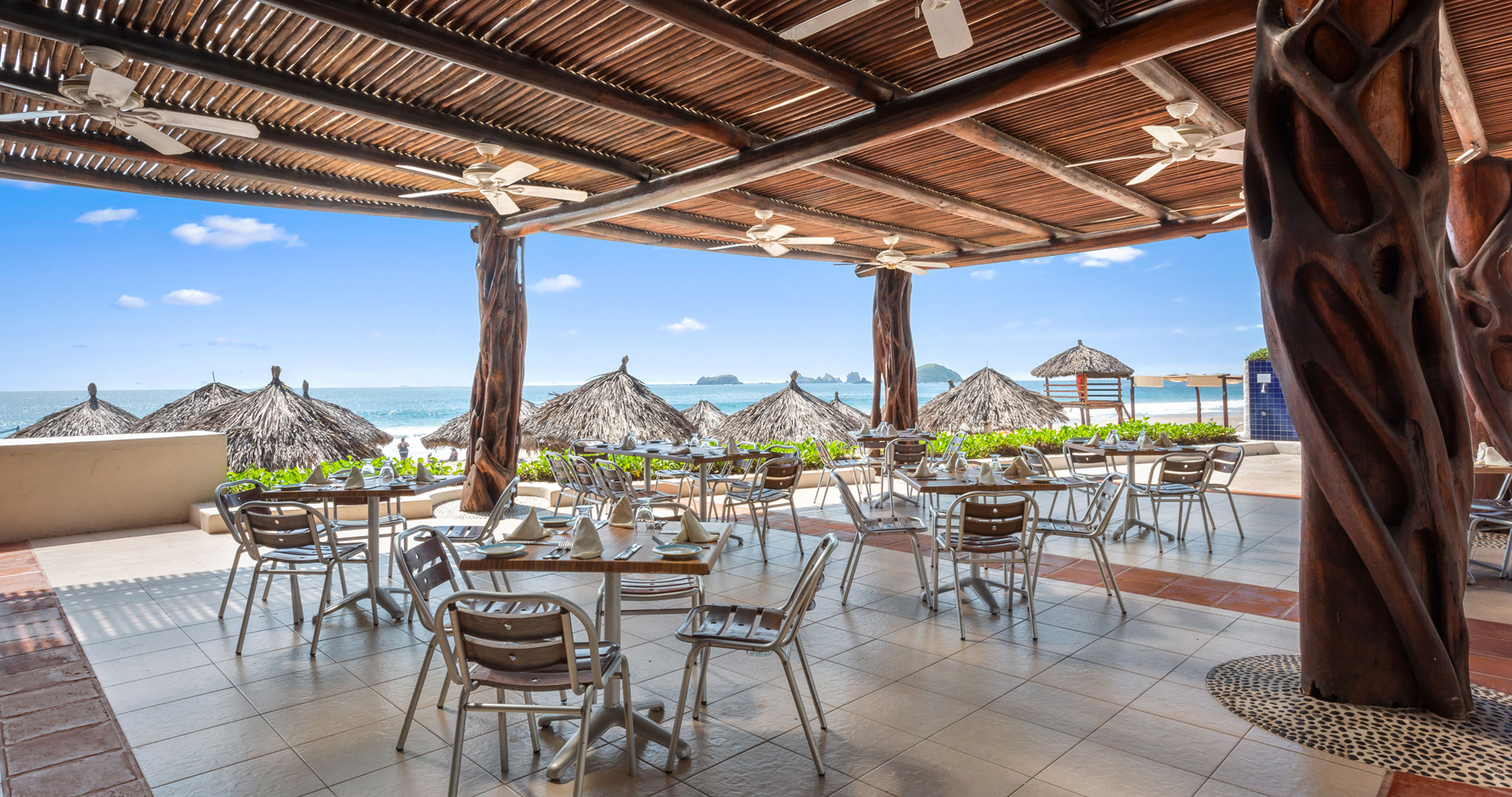 Park Royal Beach Ixtapa