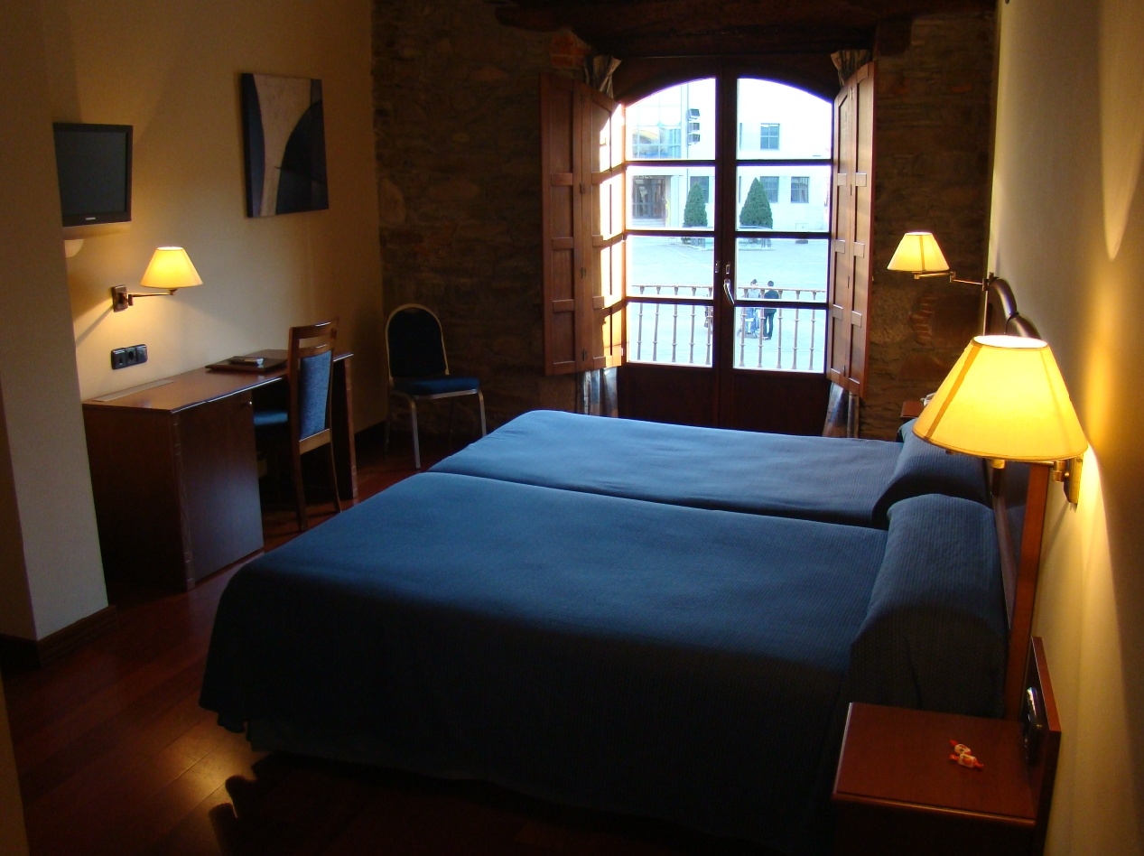 Hotel Aroi Bierzo Plaza by null