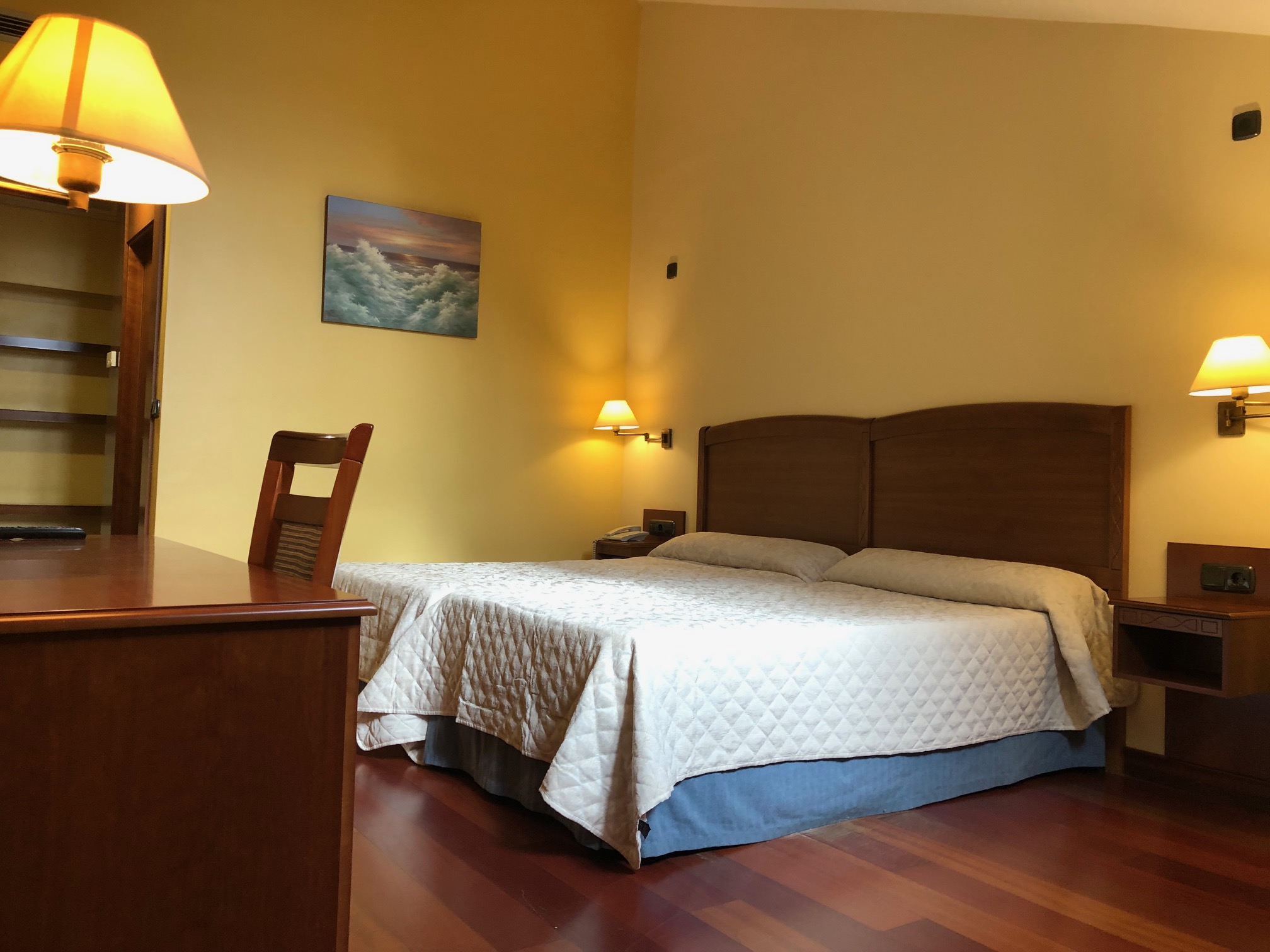 Hotel Aroi Bierzo Plaza by null