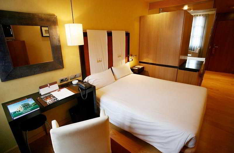 Hotel Fruela by null