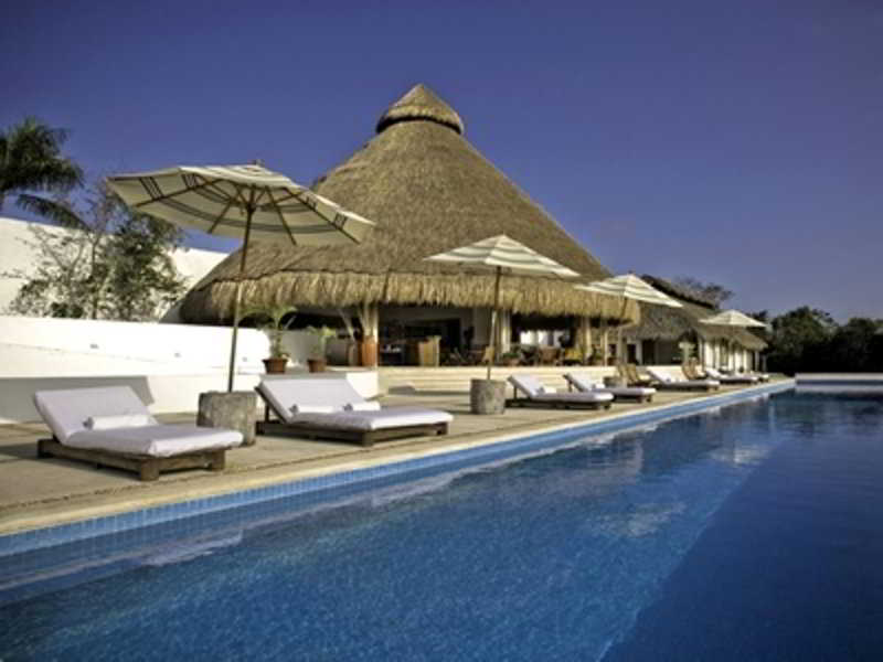 The Explorean Selva Maya Kohunlich by null