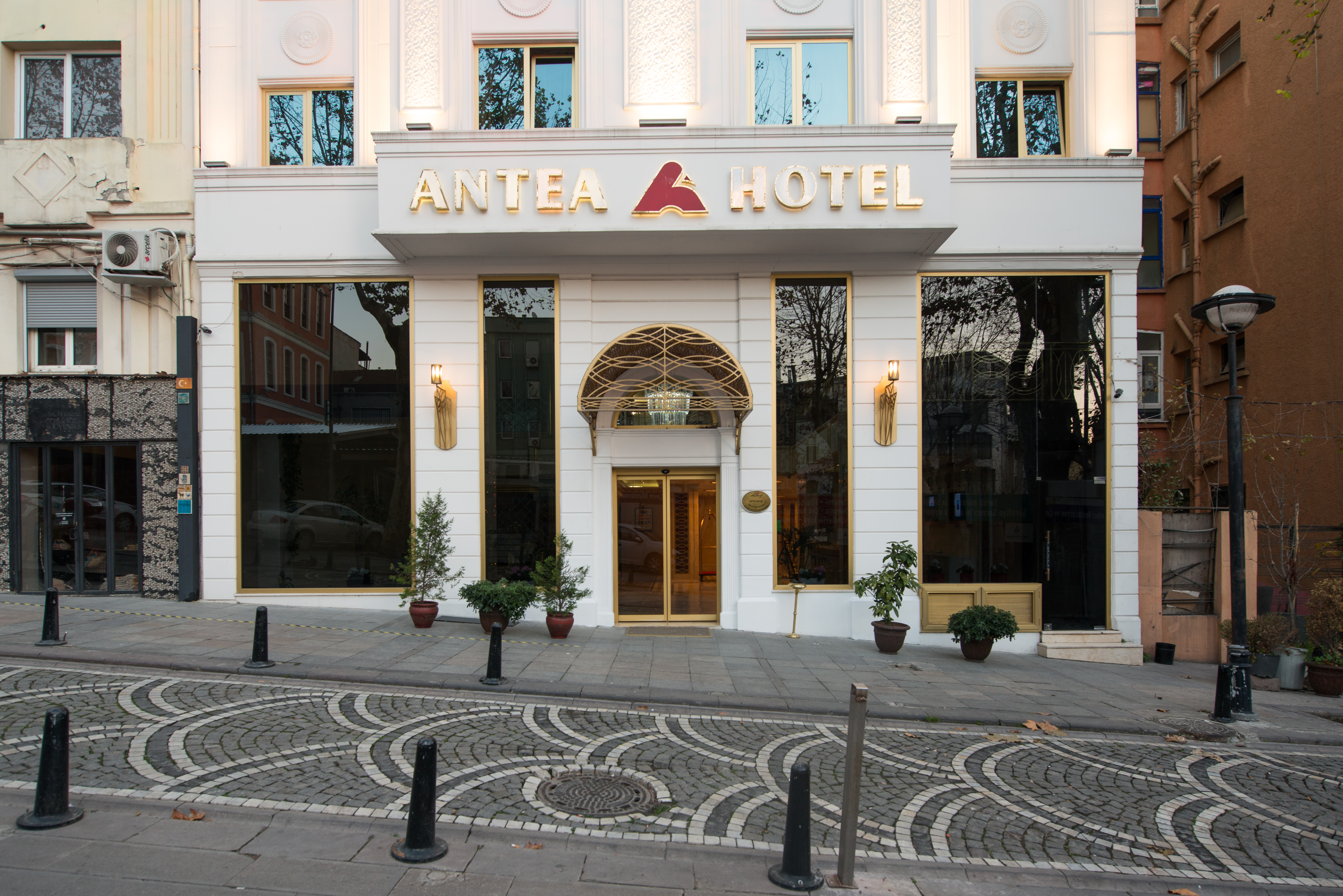 Antea Hotel - photo