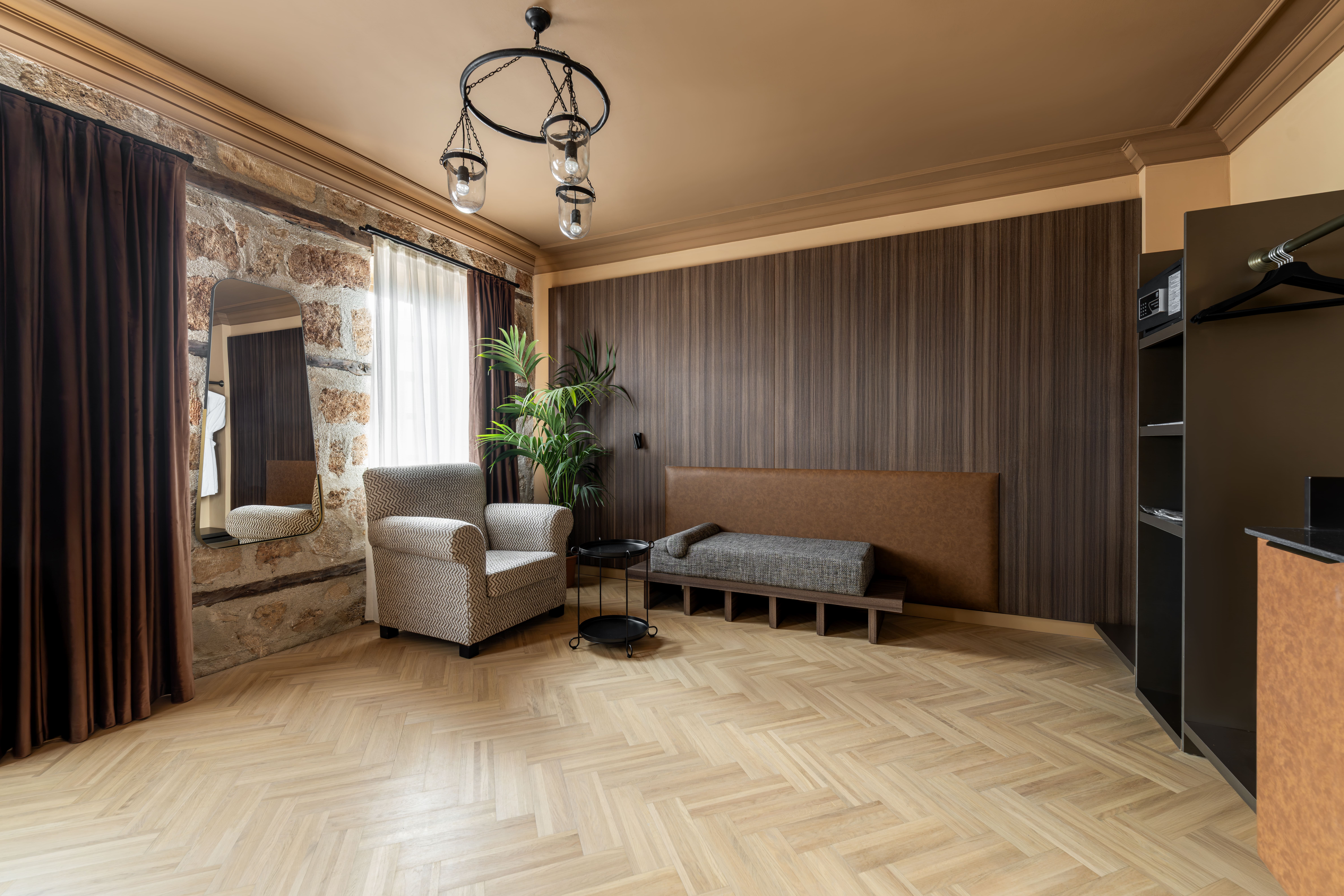 Alp Pasa Hotel