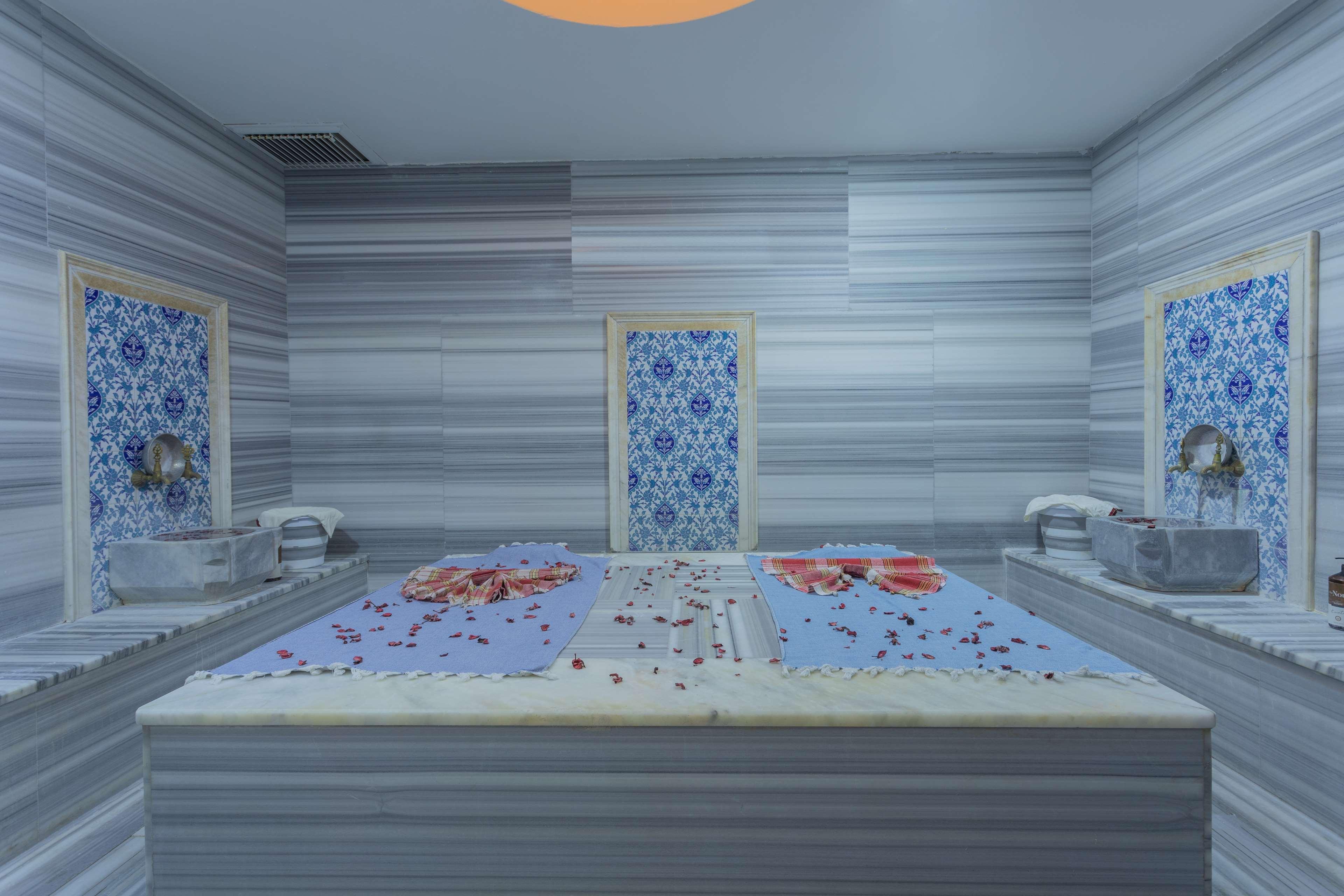 Best Western Plus Khan Hotel