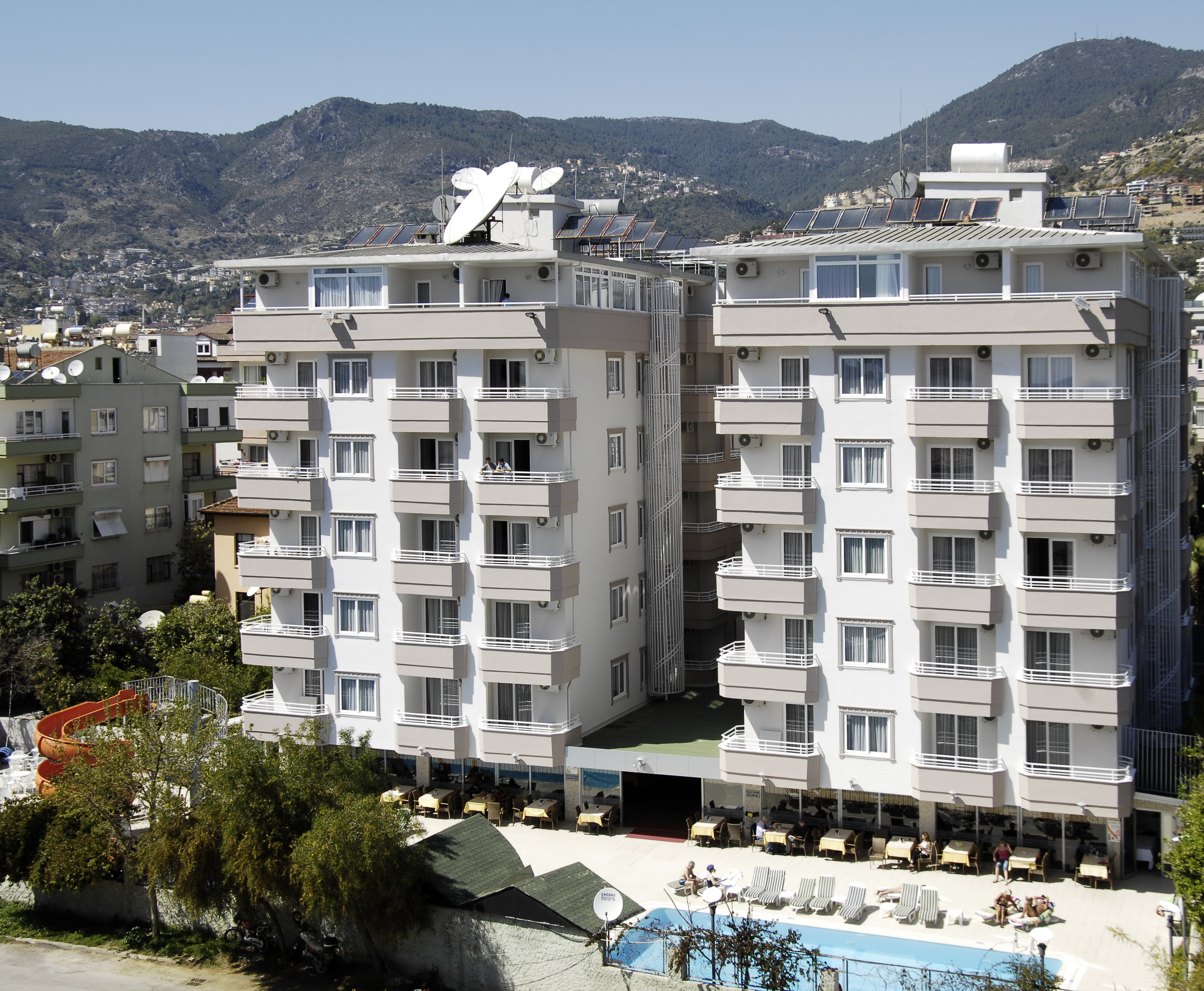 Sealine Hotel - фото