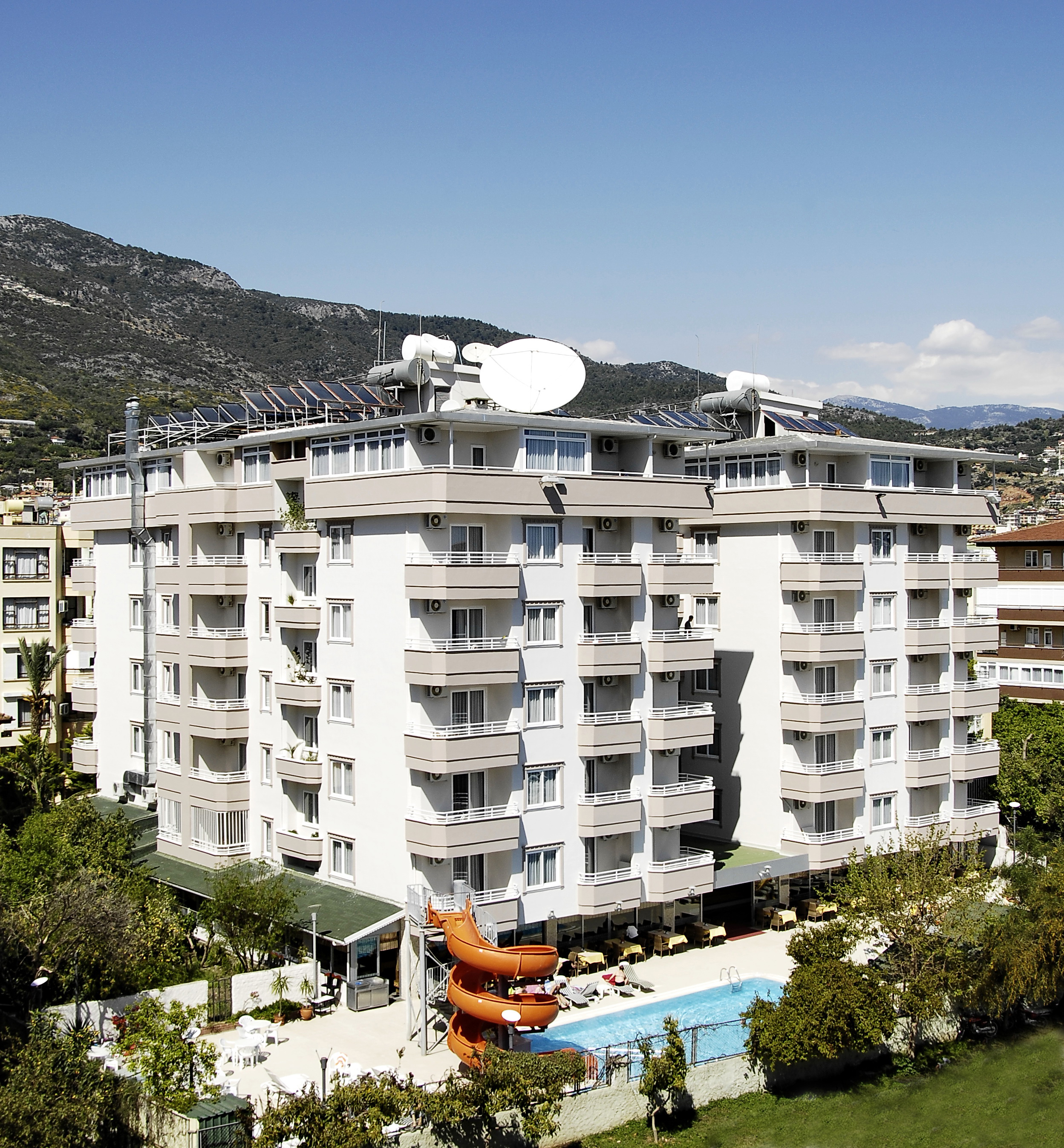 Sealine Hotel - фото