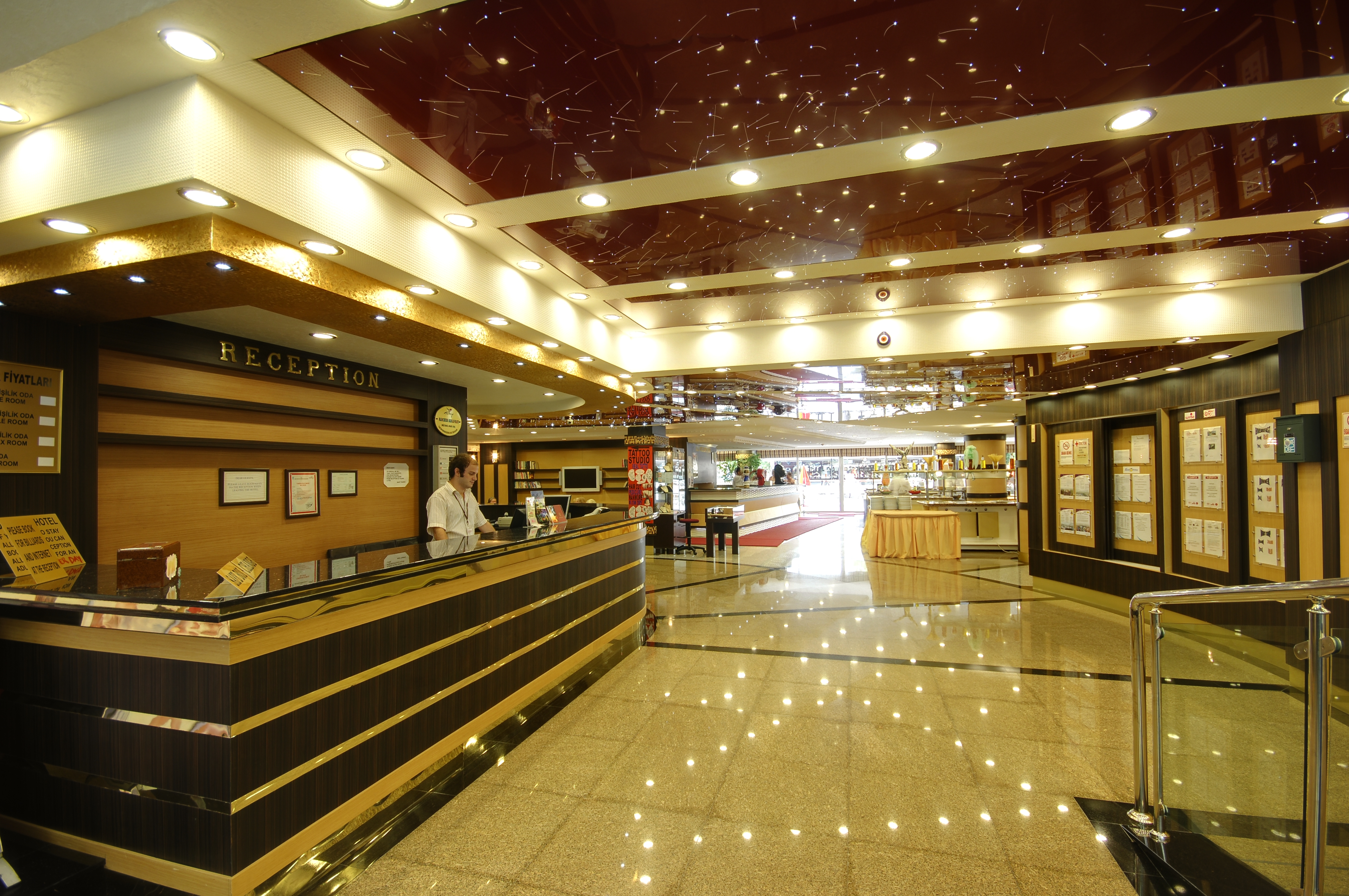 Sealine Hotel - фото