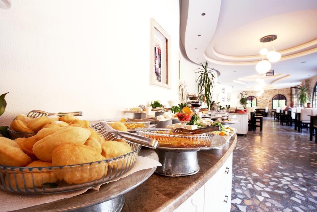 The Pine Hill Hotel & Suites