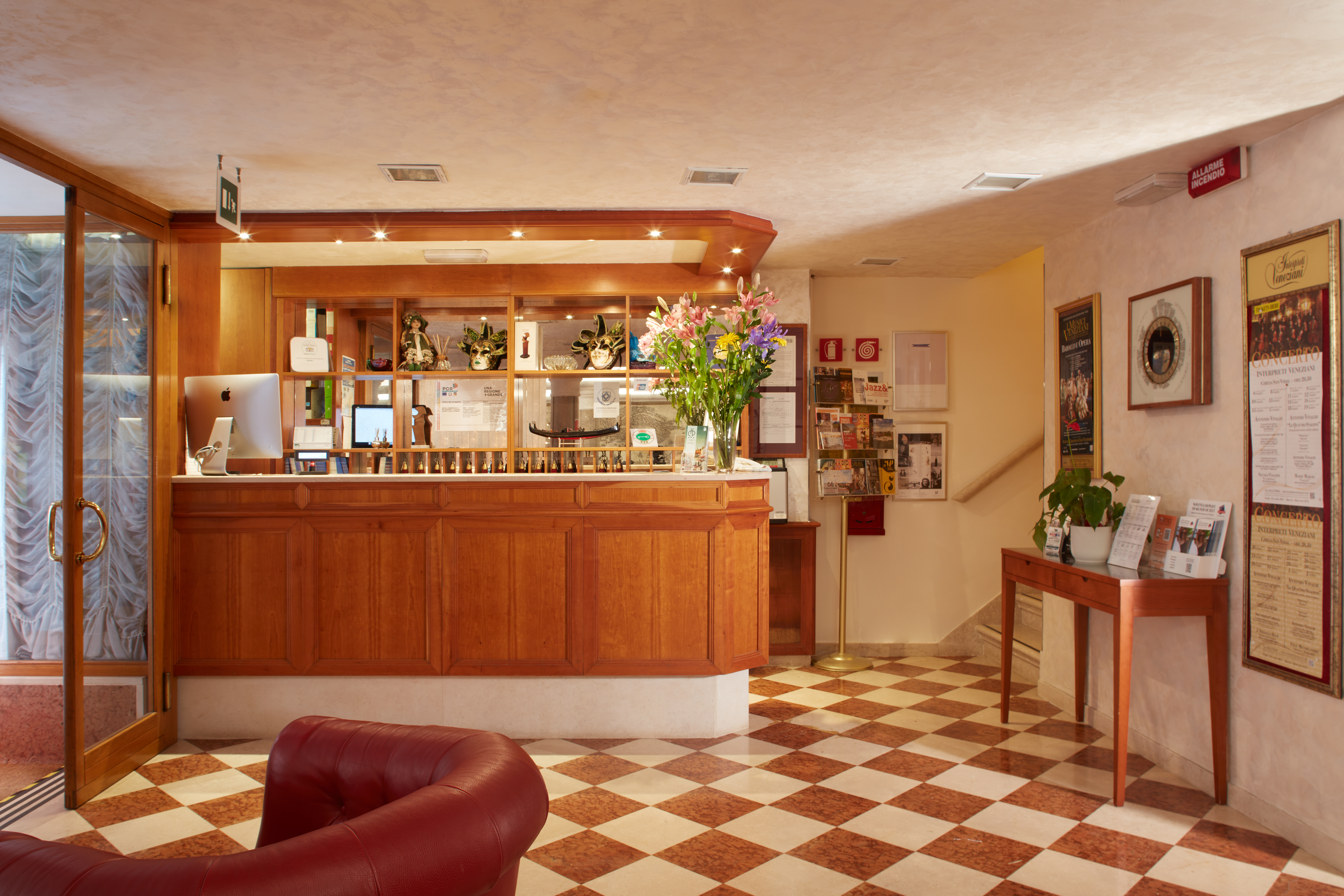 Commercio e Pellegrino - nuotrauka