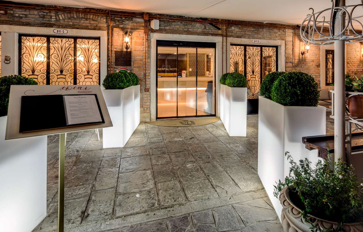 CHC Continental, BW Premier Collection - nuotrauka