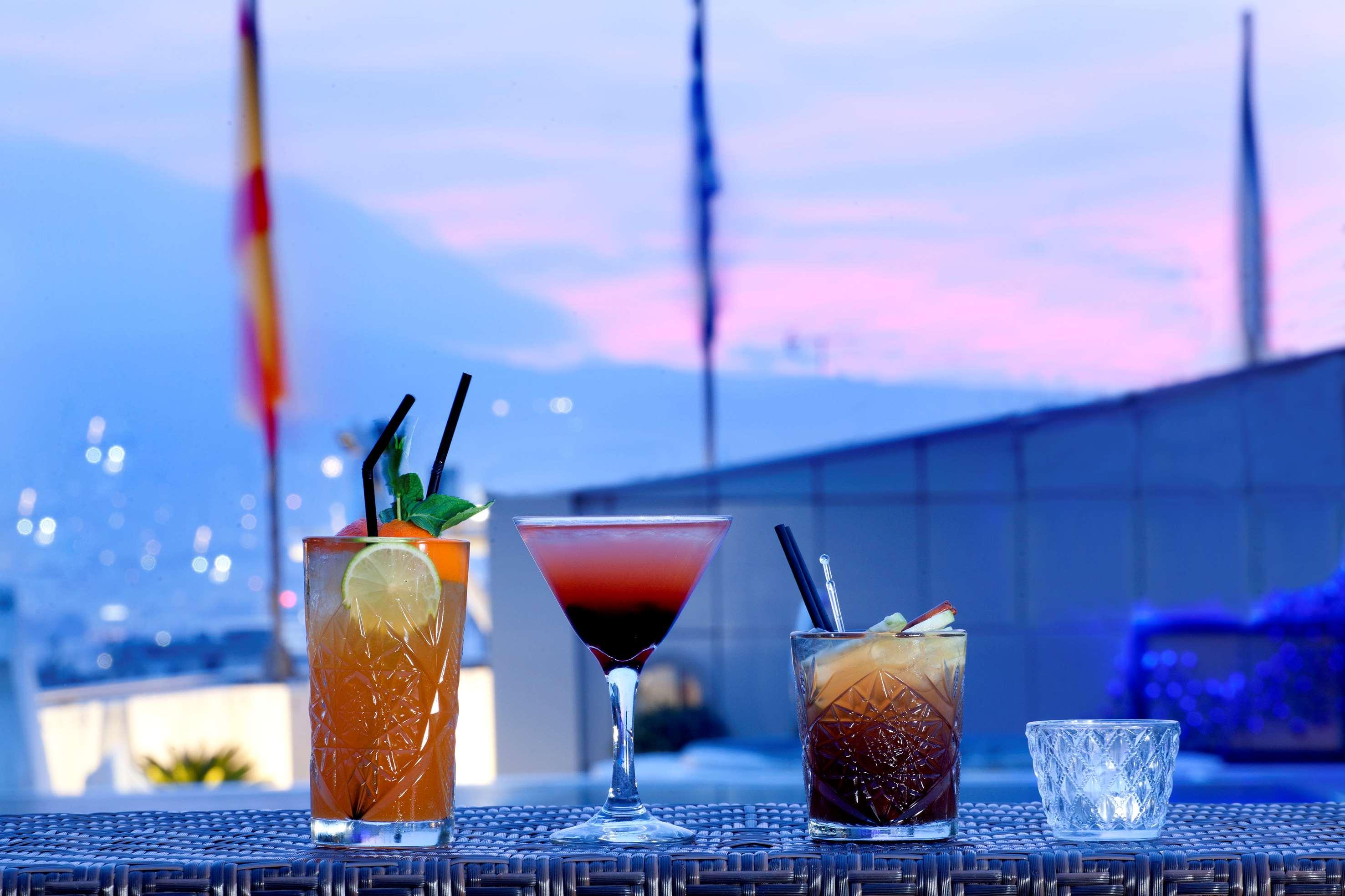 Meliá Athens by null