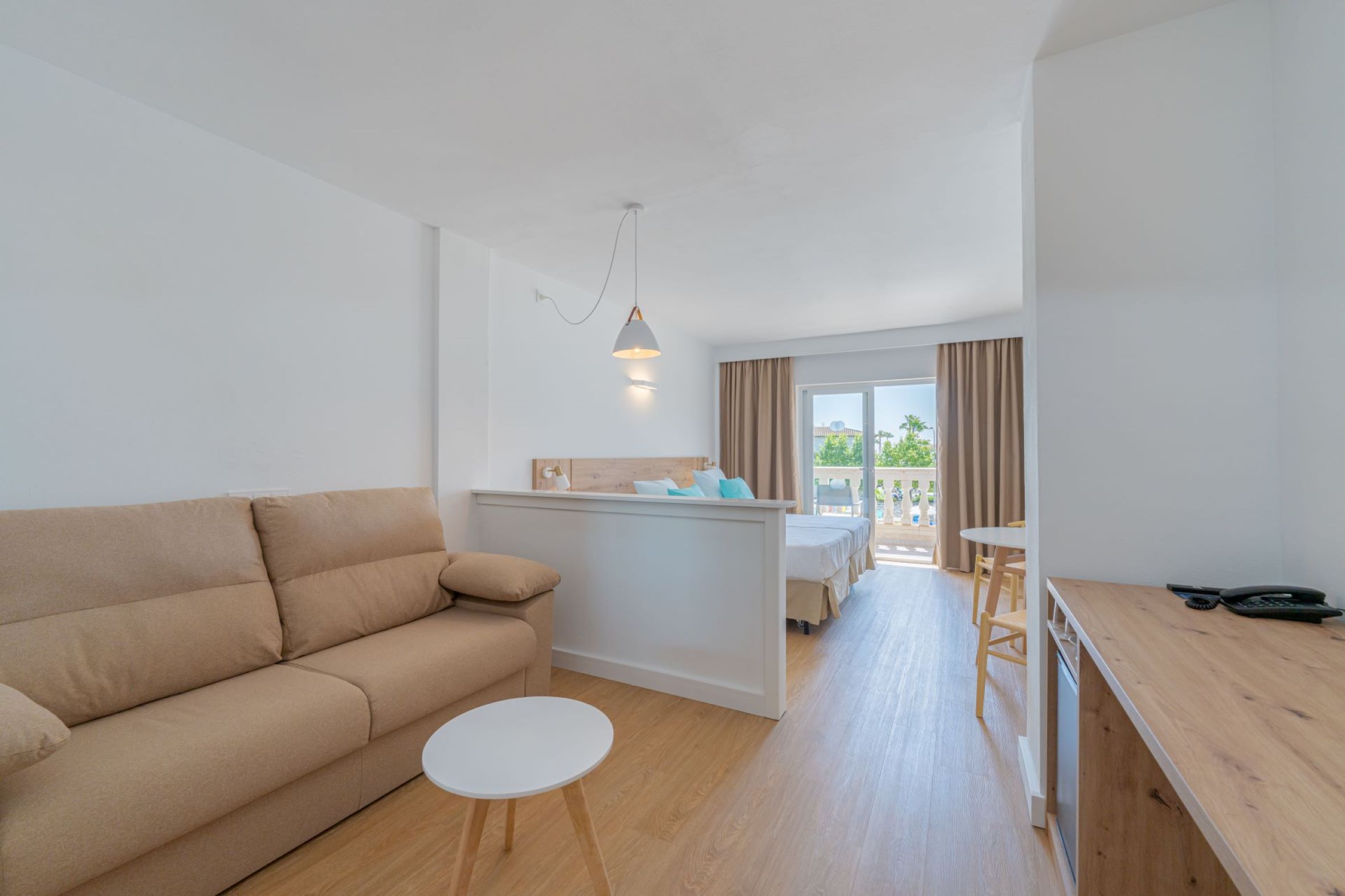 Suite, junior