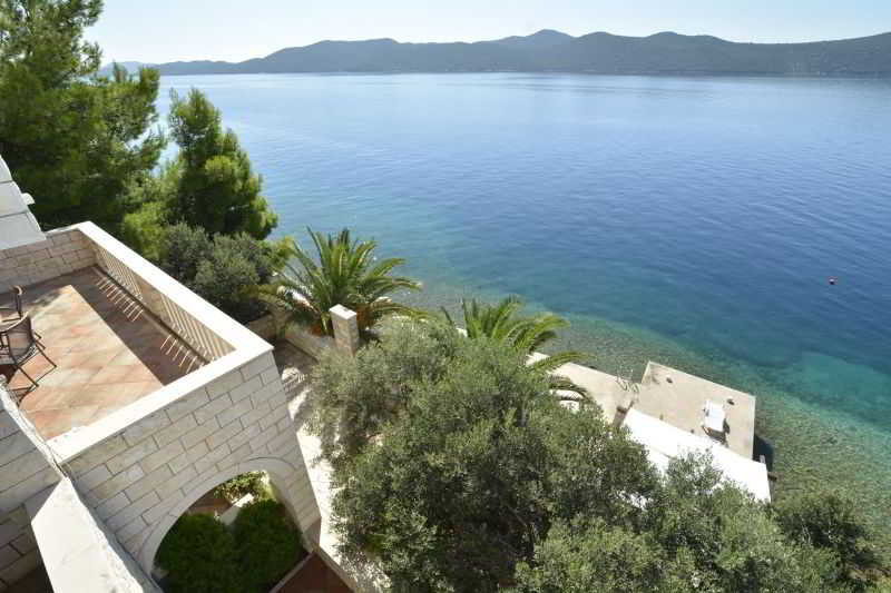 Villa Ratac - фото