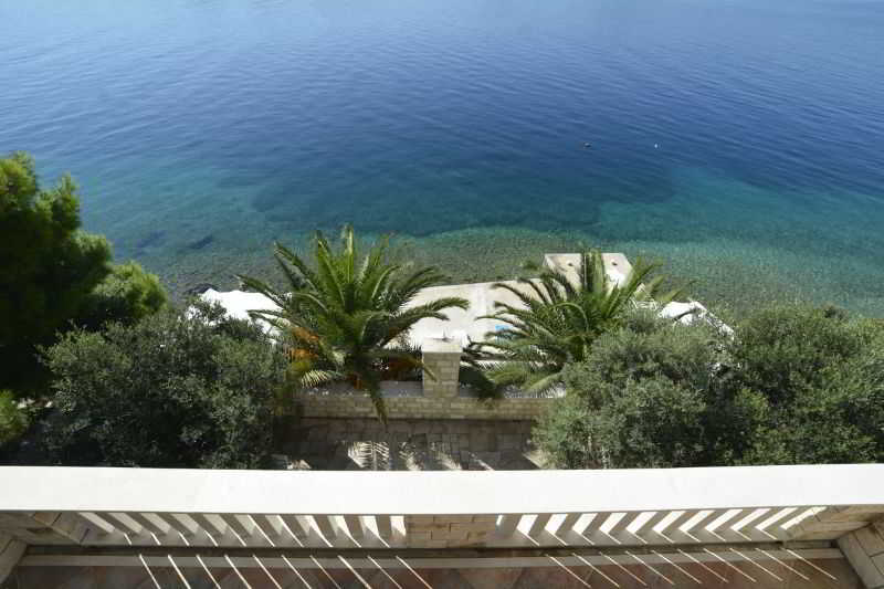 Villa Ratac - фото