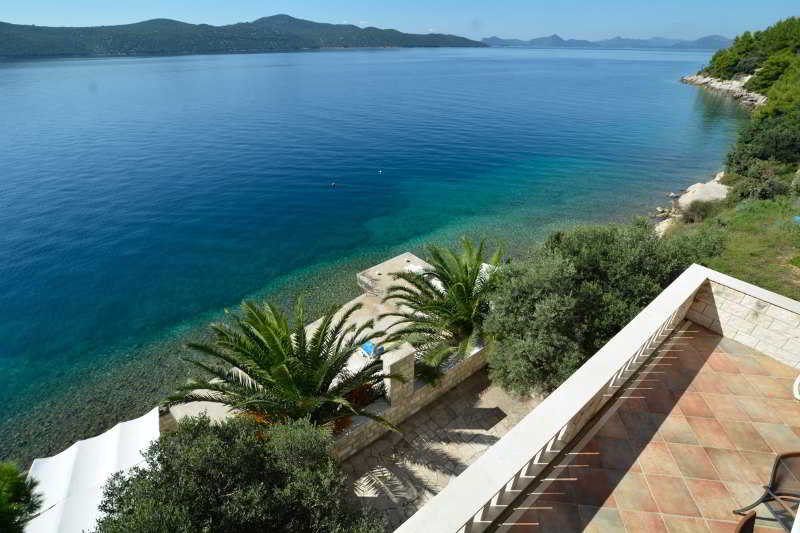 Villa Ratac - фото