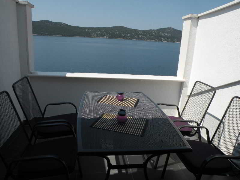 Villa Ratac - фото