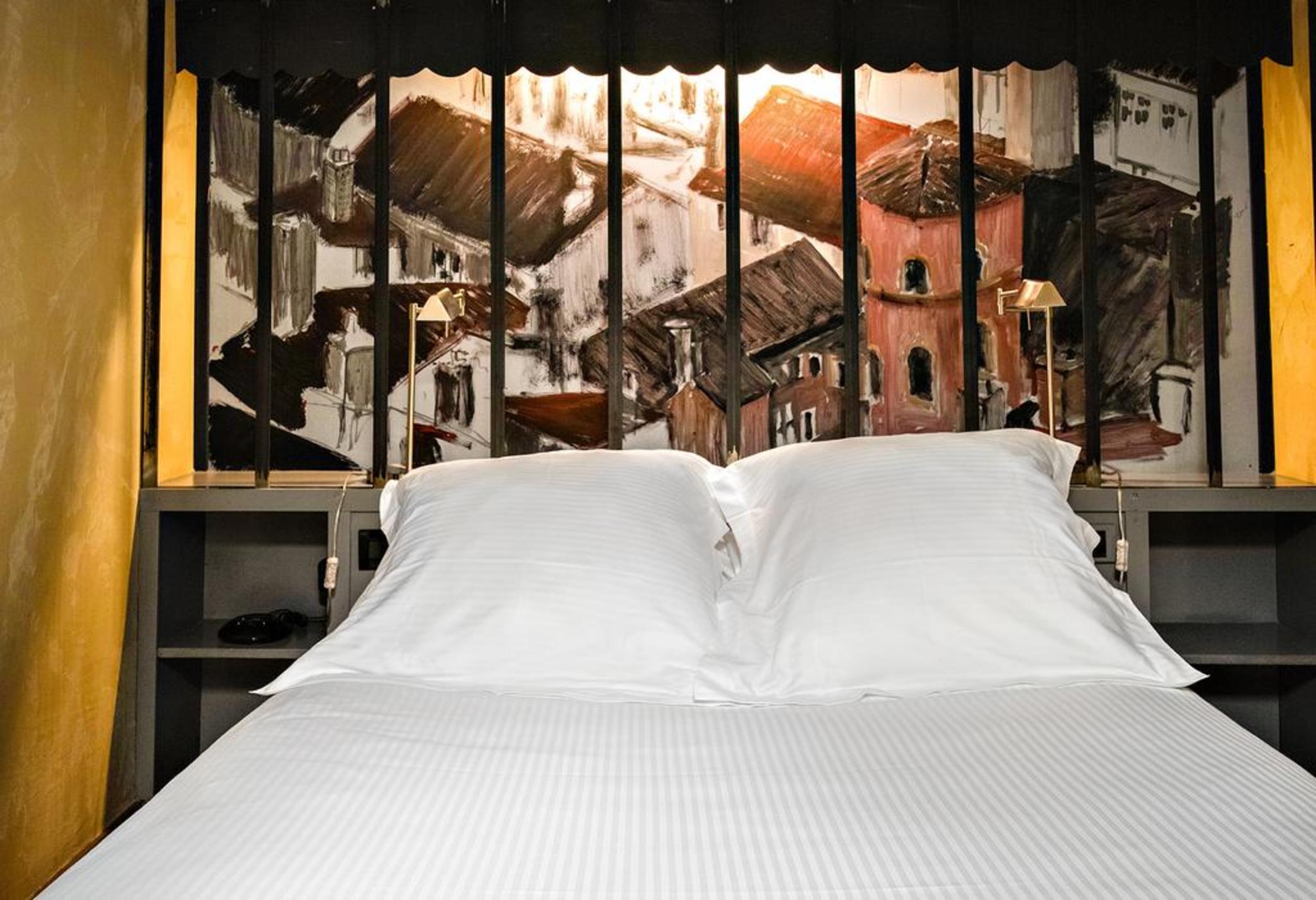 Cour des Loges Lyon, A Radisson Collection Hotel by null