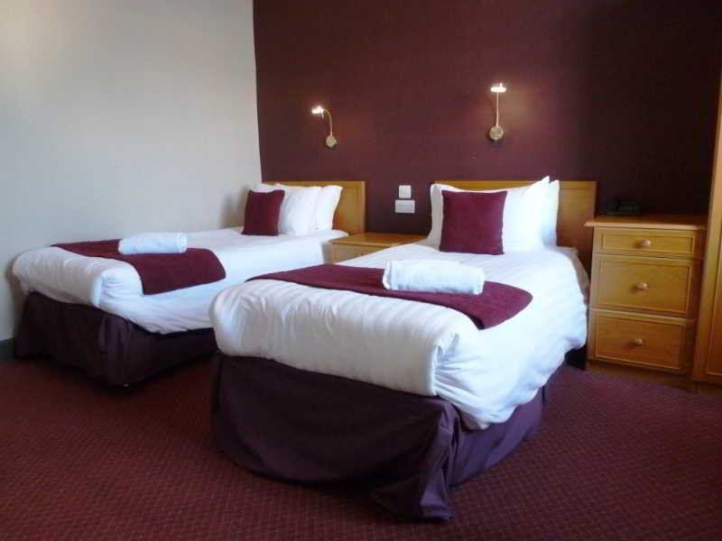 West Highland Hotel by null