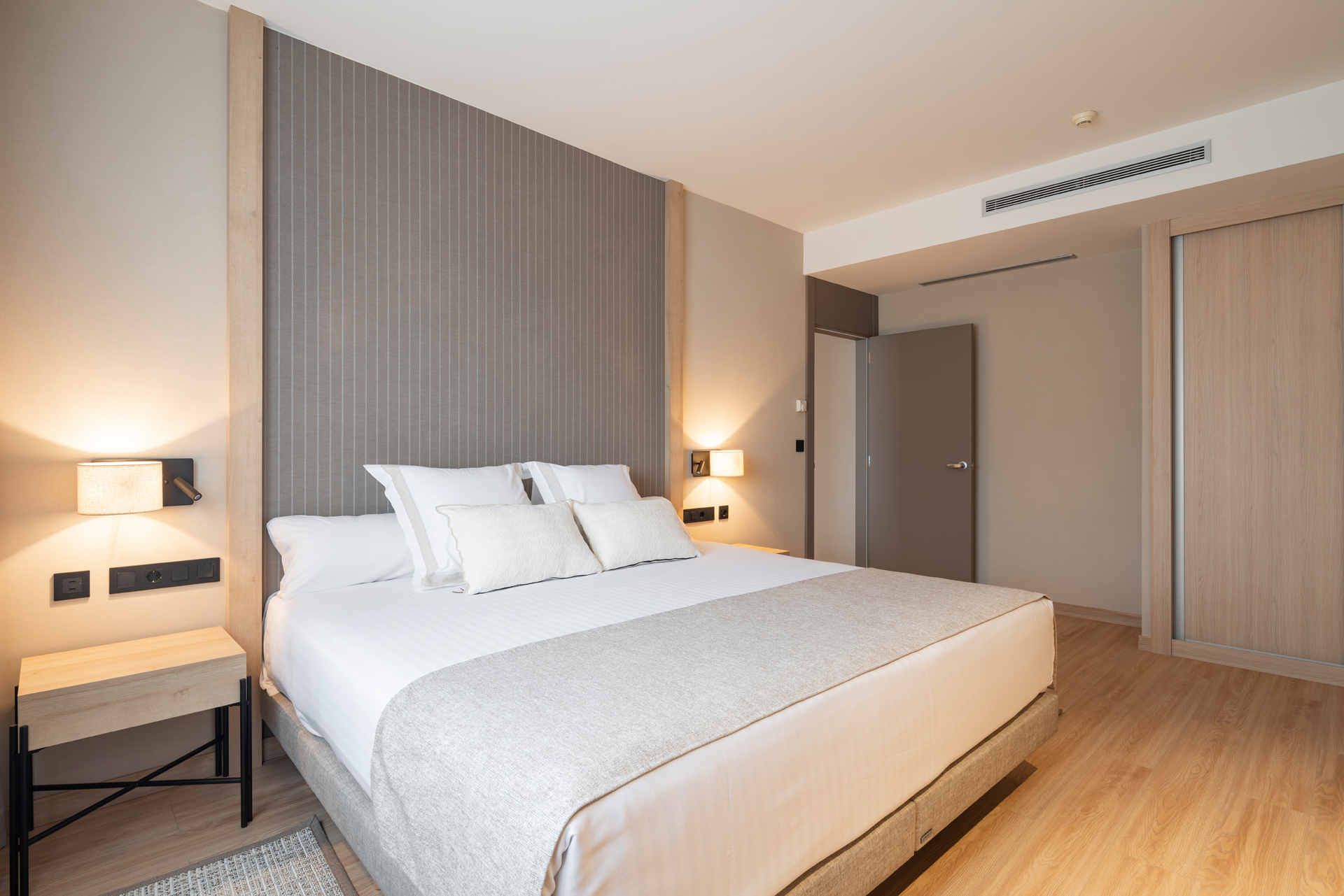 Apartment, premier