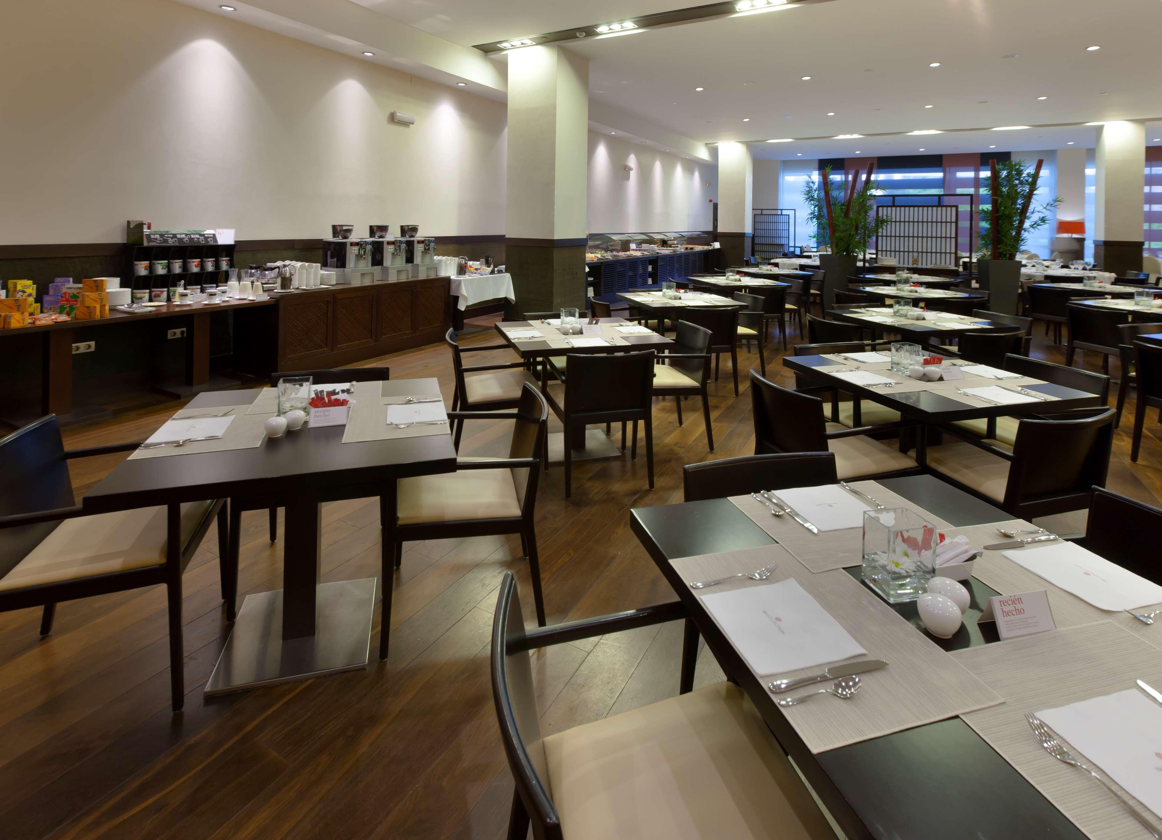 Hotel NH Collection Sevilla by null