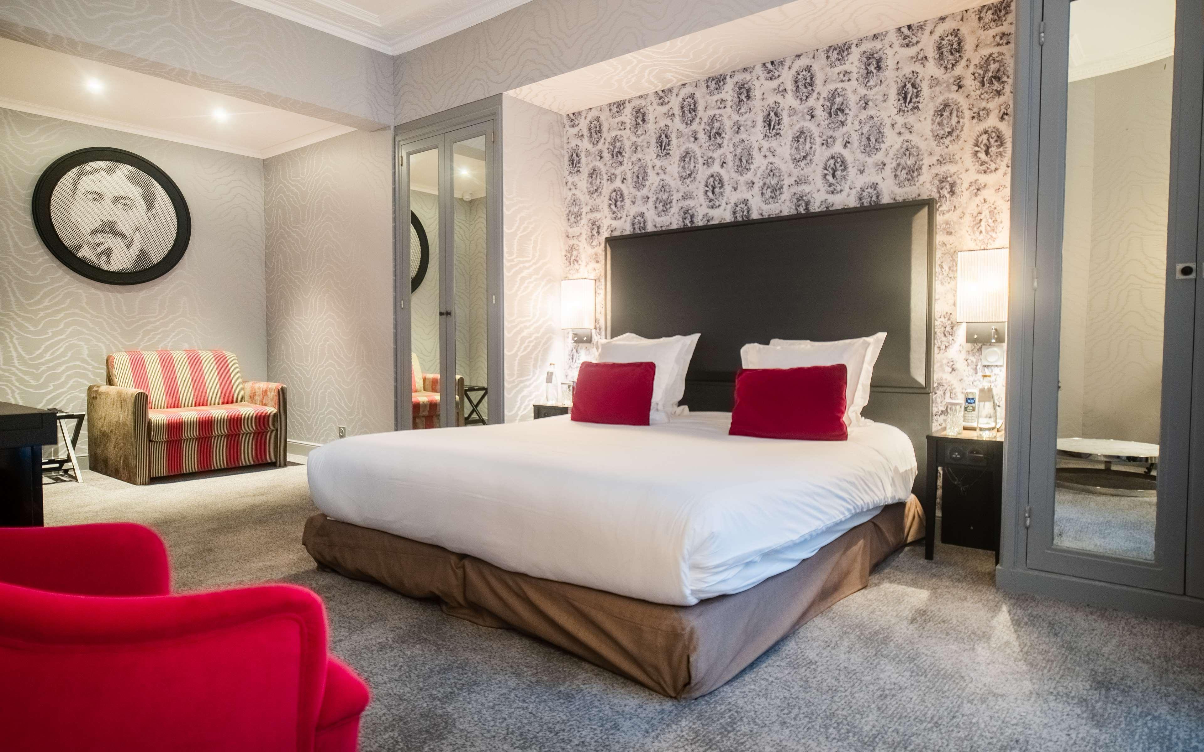 Maison Astor Paris, Curio Collection by Hilton by null