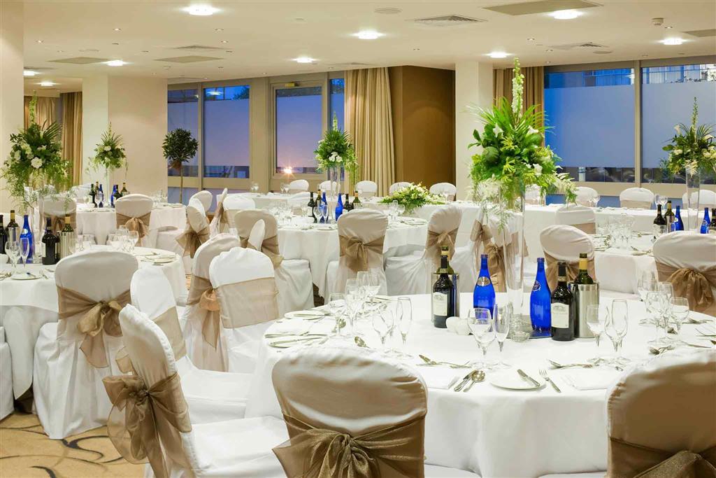 Mercure Cardiff Holland House Hotel & Spa by null