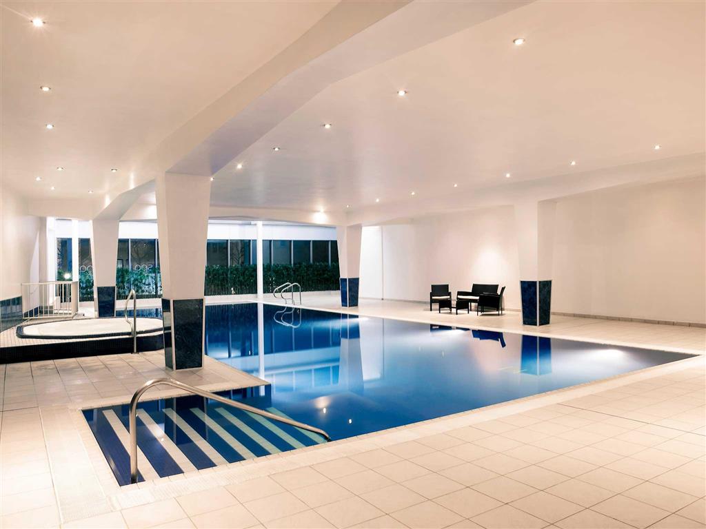 Mercure Cardiff Holland House Hotel & Spa by null