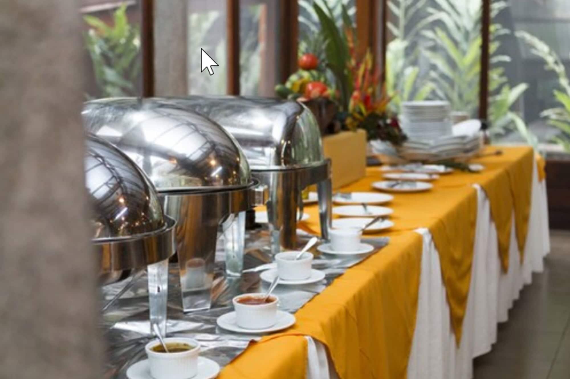 Evergreen Lodge by null