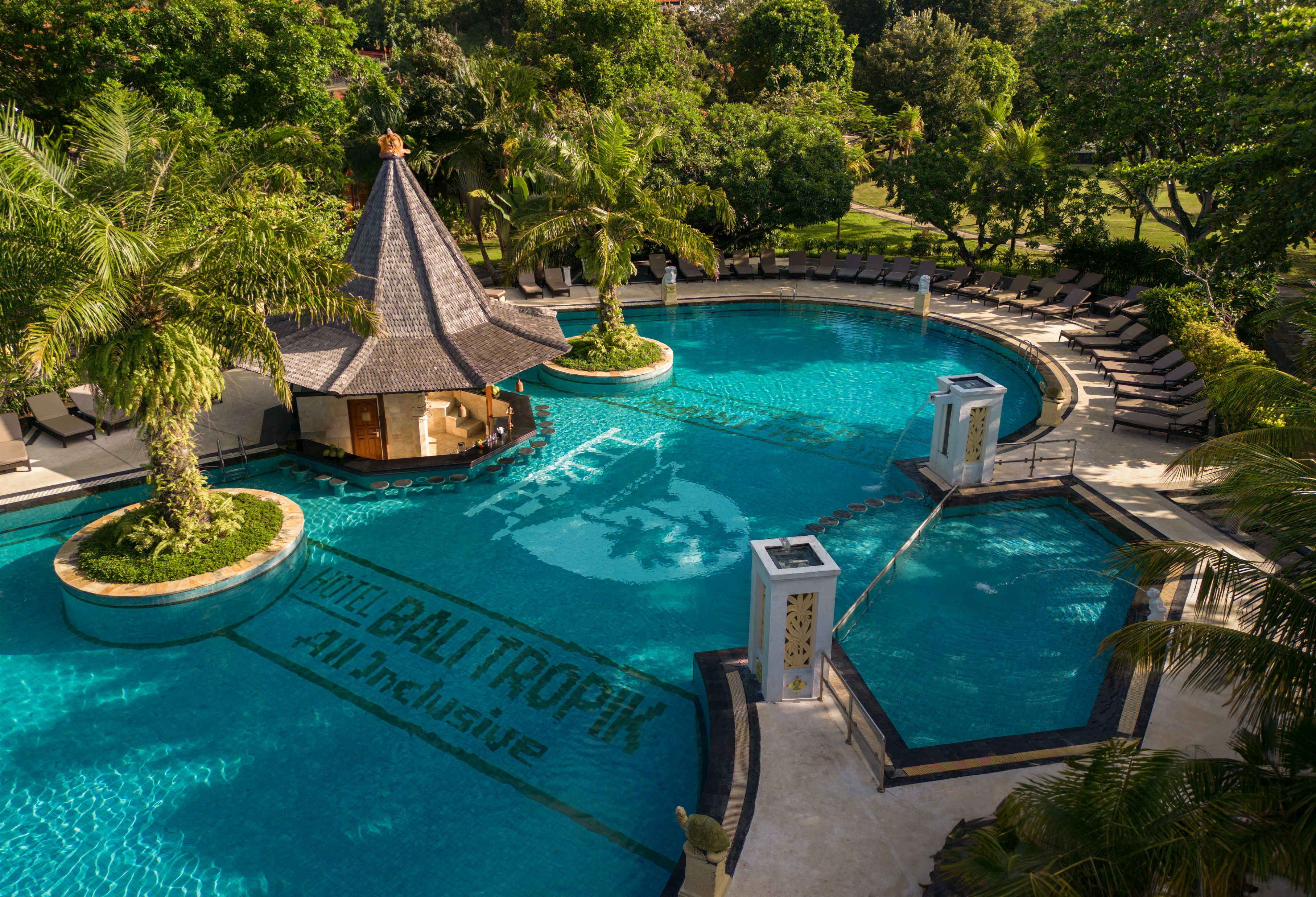 Bali Tropic Resort & Spa by null