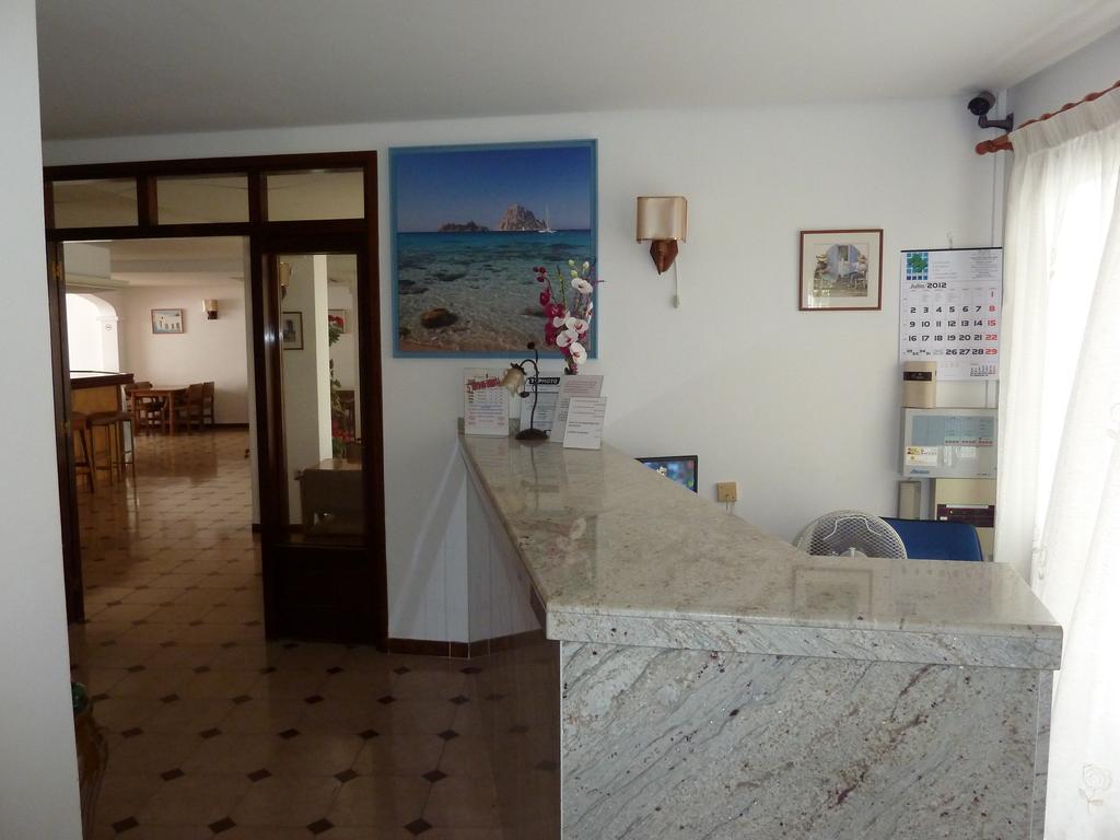 Hostal Horizonte by null