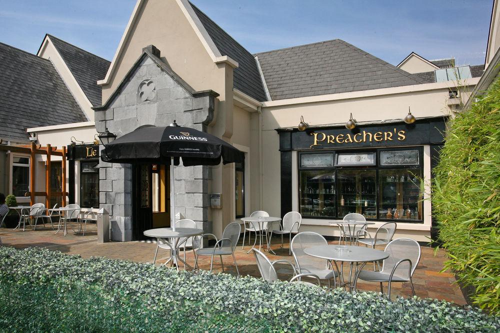 Temple Gate Hotel by null