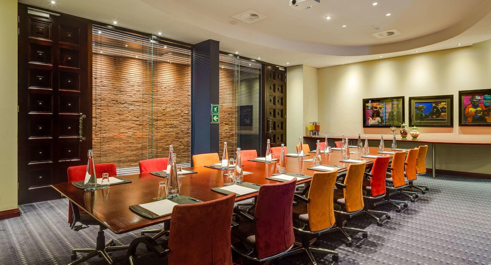 African Pride Melrose Arch, Autograph Collection® by null