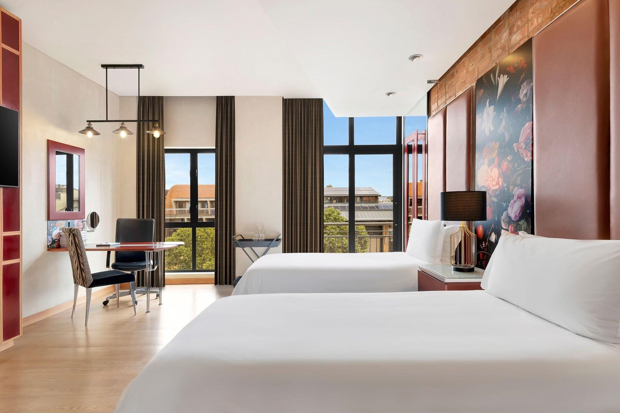 African Pride Melrose Arch, Autograph Collection® by null