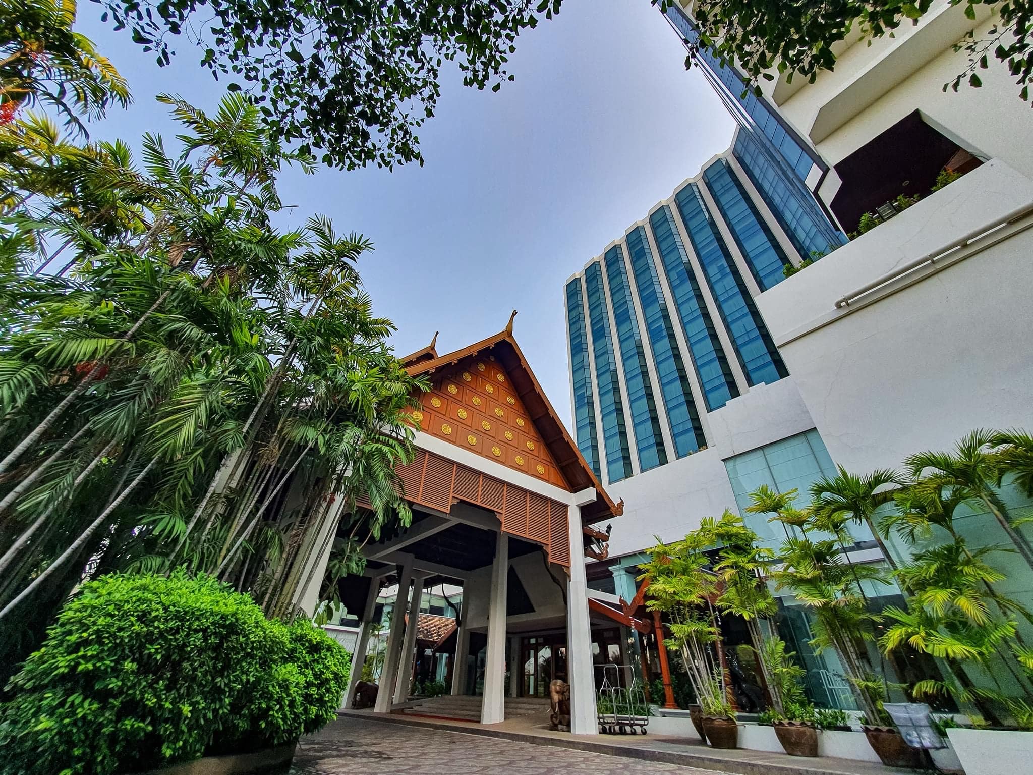 The Empress Chiang Mai Hotel by null