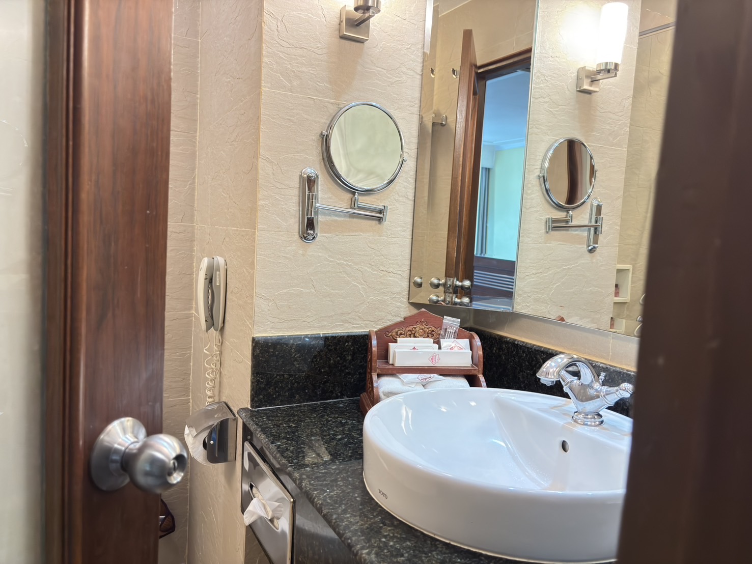 The Empress Chiang Mai Hotel by null