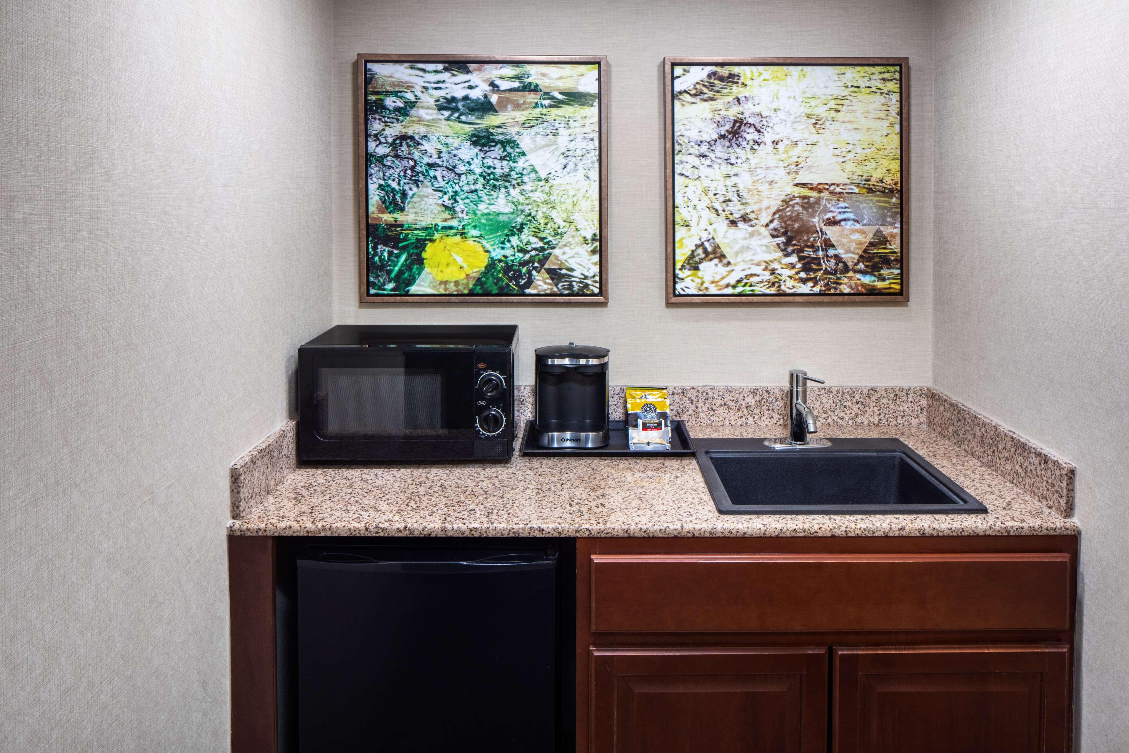 Doubletree By Hilton Ann Arbor North