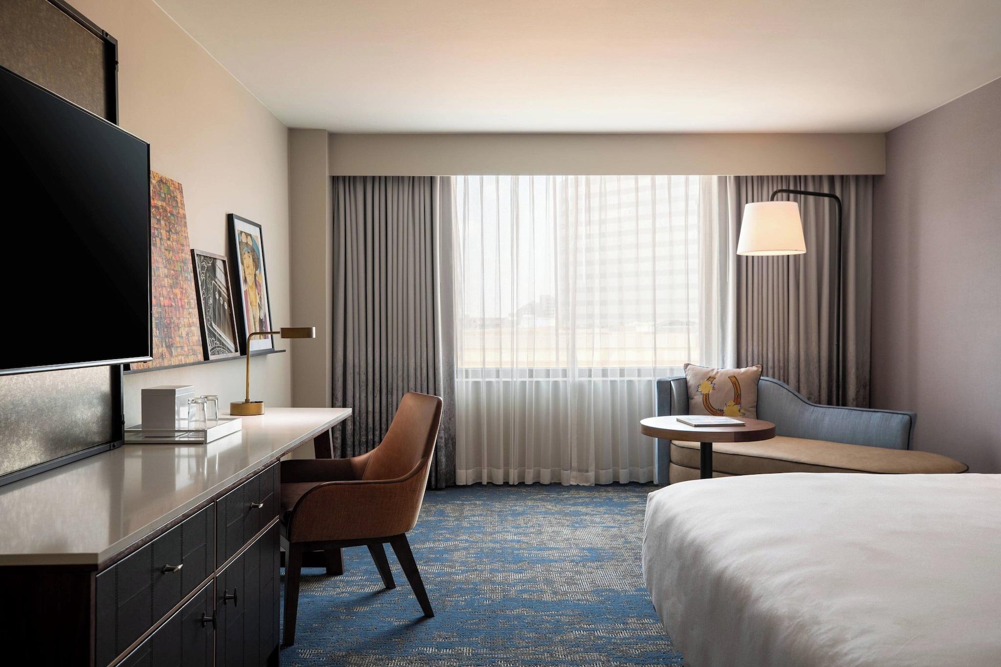 Renaissance Dallas Addison Hotel