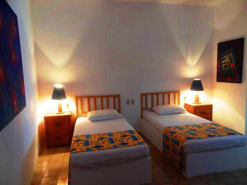 Emperador Vallarta Beachfront Hotel & Suites by null