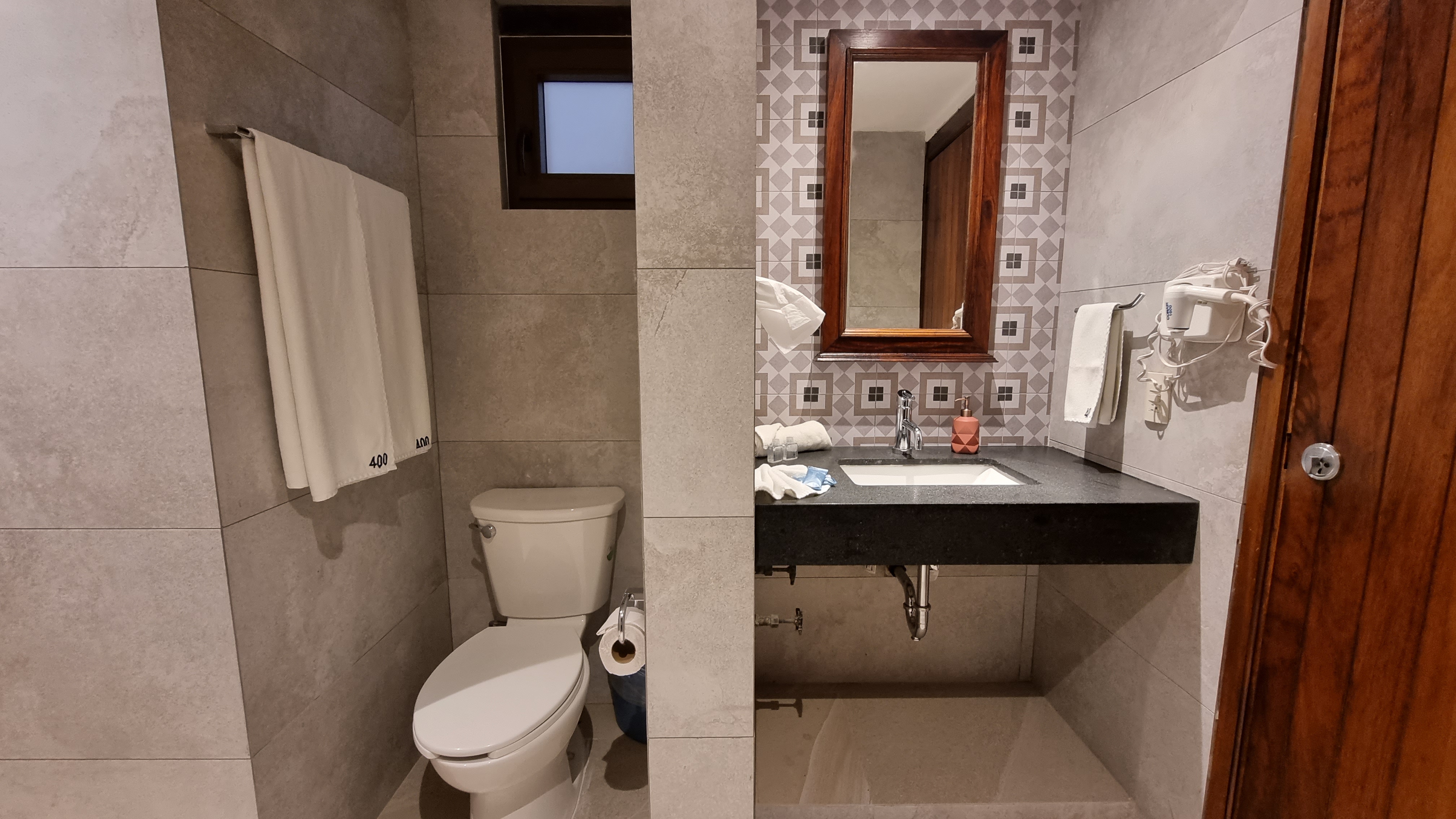 Marboka Hotel & Suites