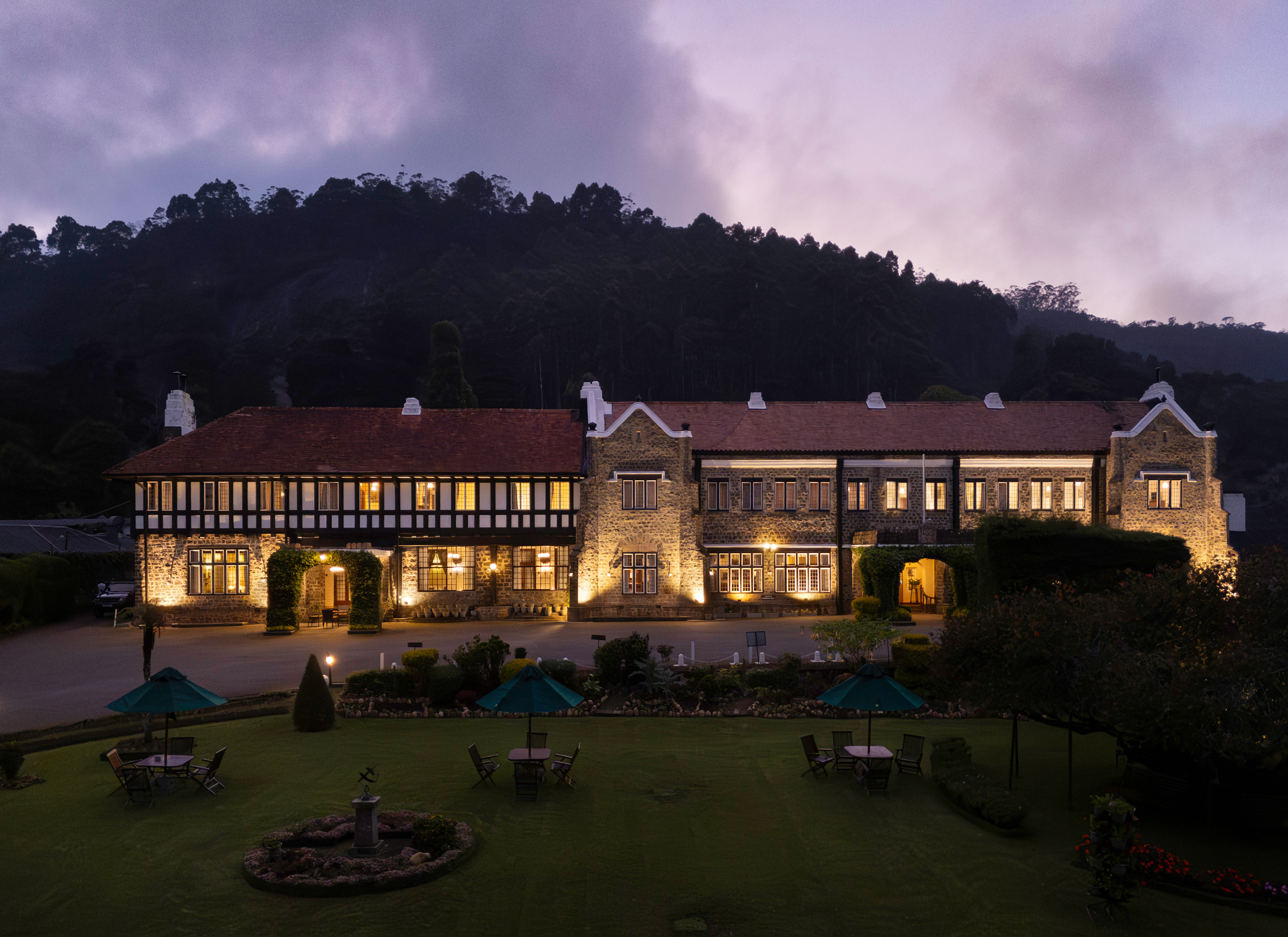 The Hill Club by null