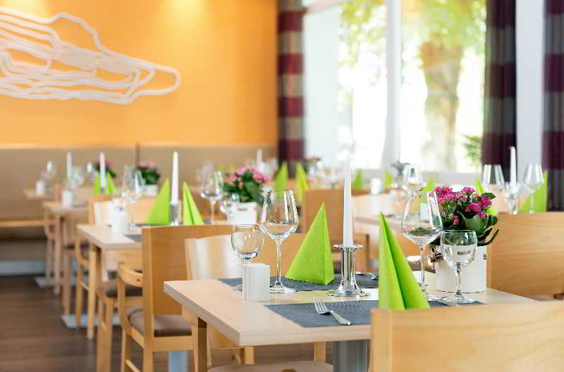 Sunday Hotel Bielefeld Johannisberg