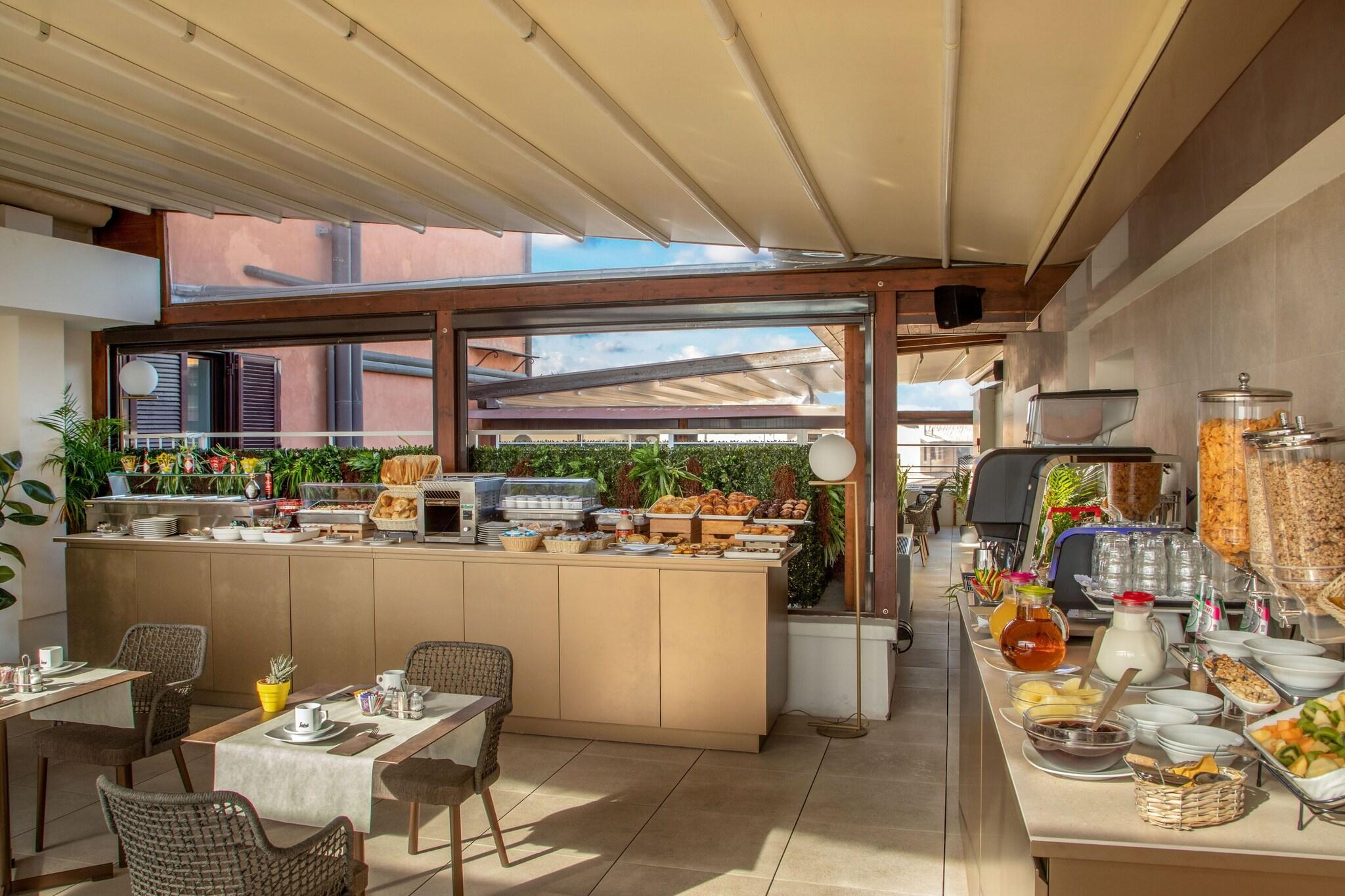Cosmopolita Hotel Rome, Tapestry Collection by Hilton by null