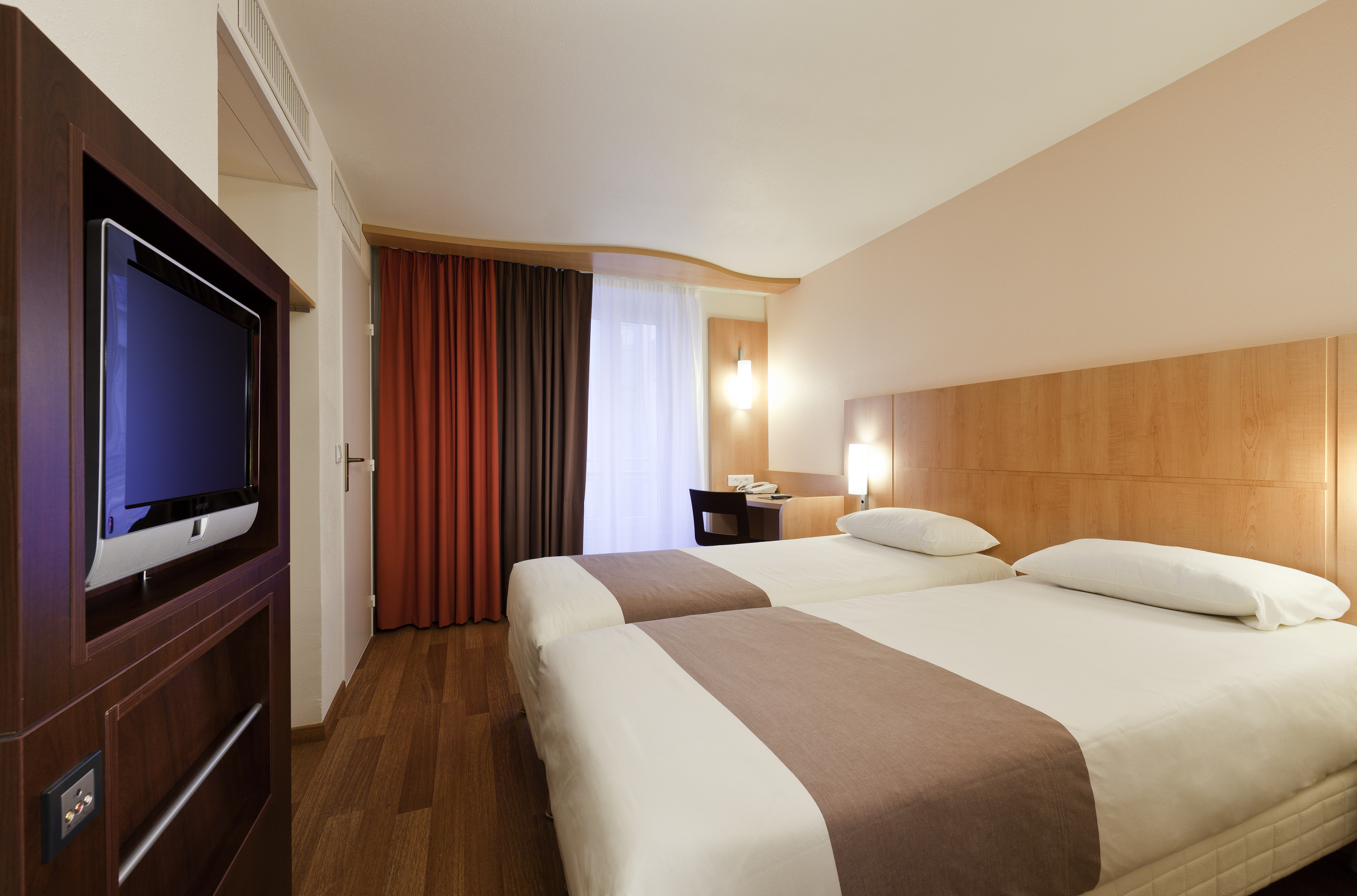 Twin room